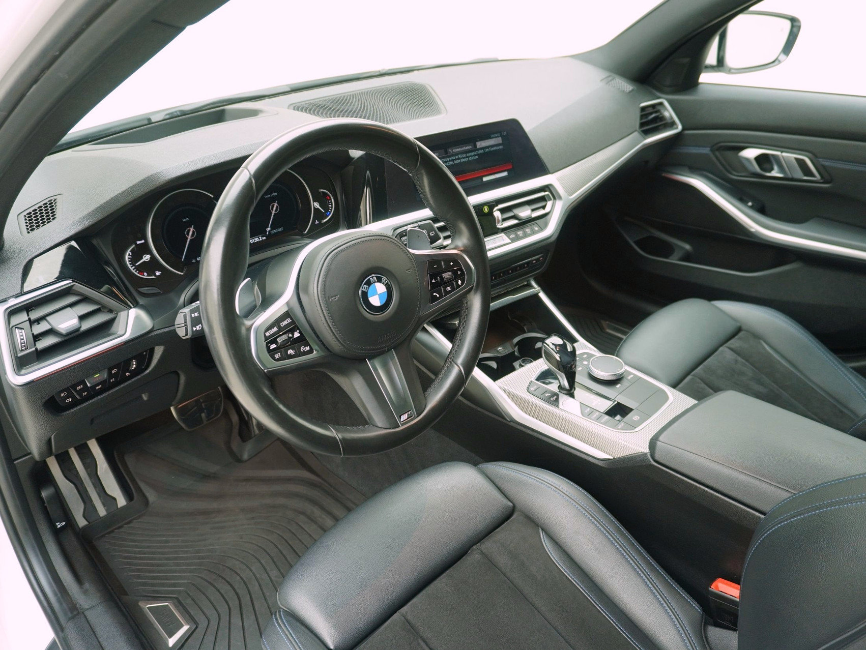 BMW 3er 330d xDrive Touring M Sport