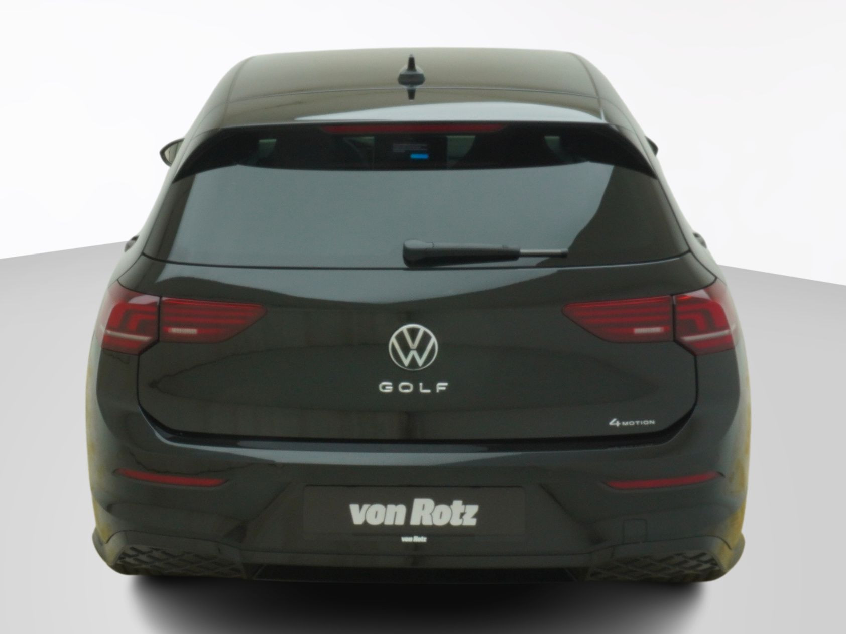 VW Golf VIII 2.0 TSI R-Line DSG 4Motion