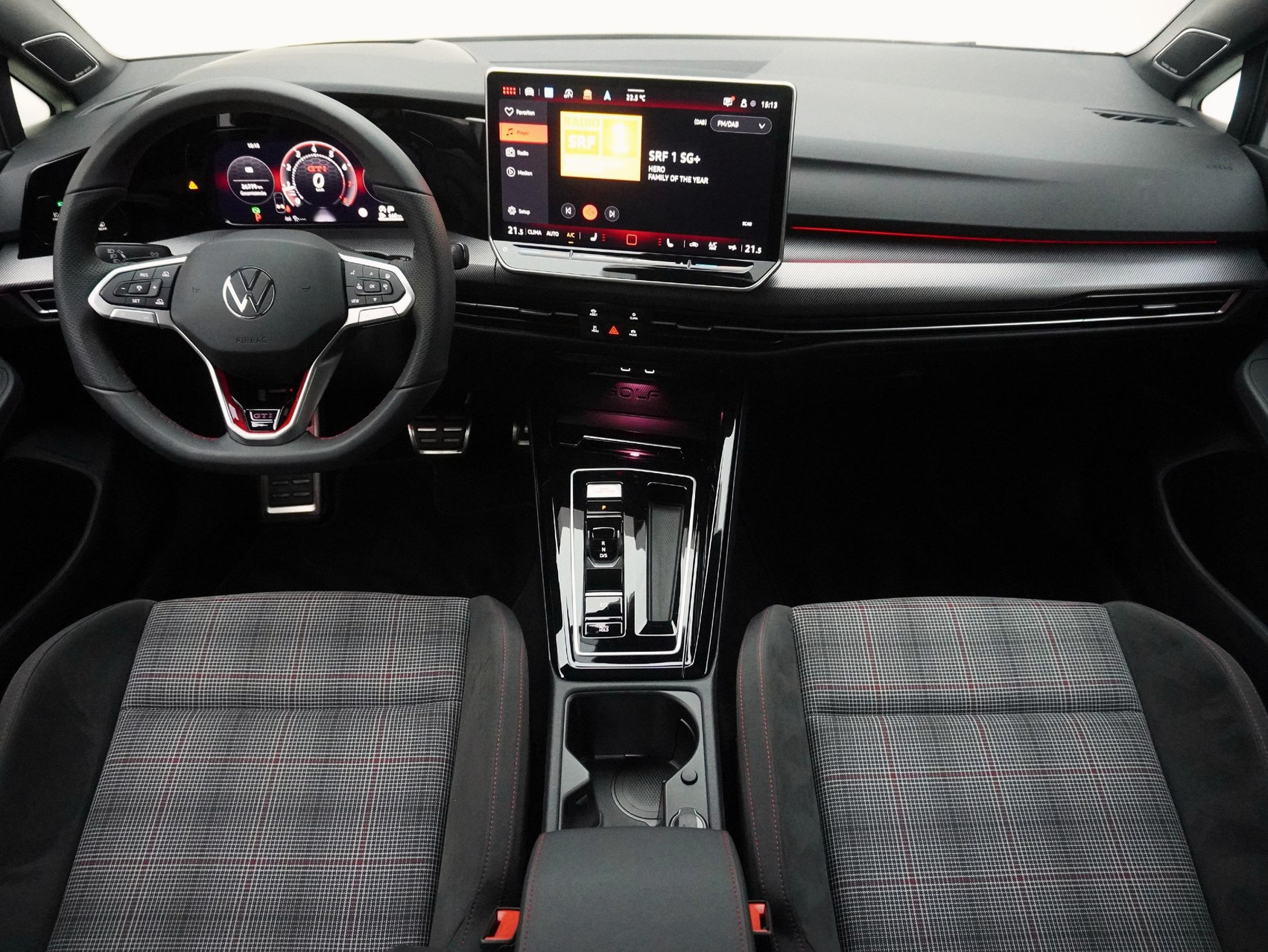 VW Golf 8.5 2.0 TSI DSG GTI Black Style (2025) ** Harman/Kardon / Head-Up / Panoramadach **