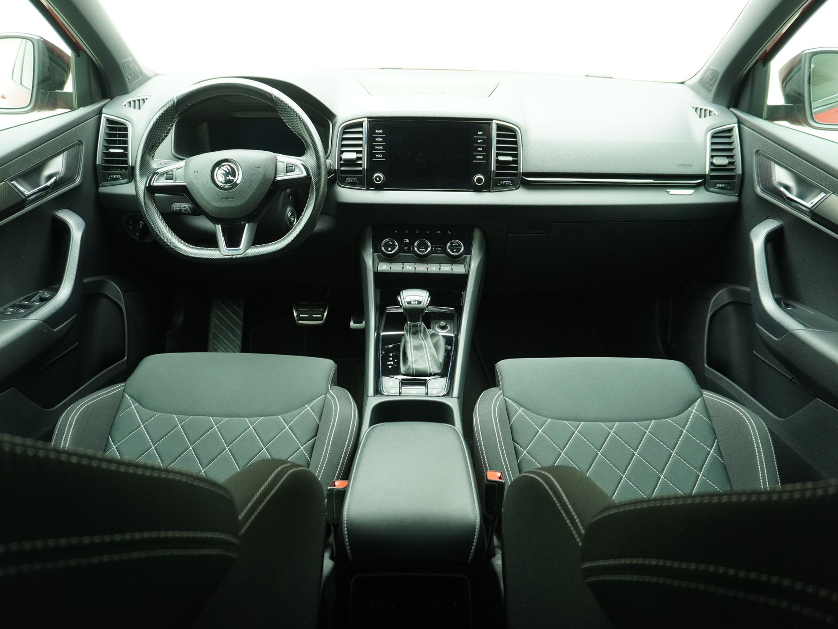 SKODA Karoq 2.0 TSI DSG Sport Line 4×4