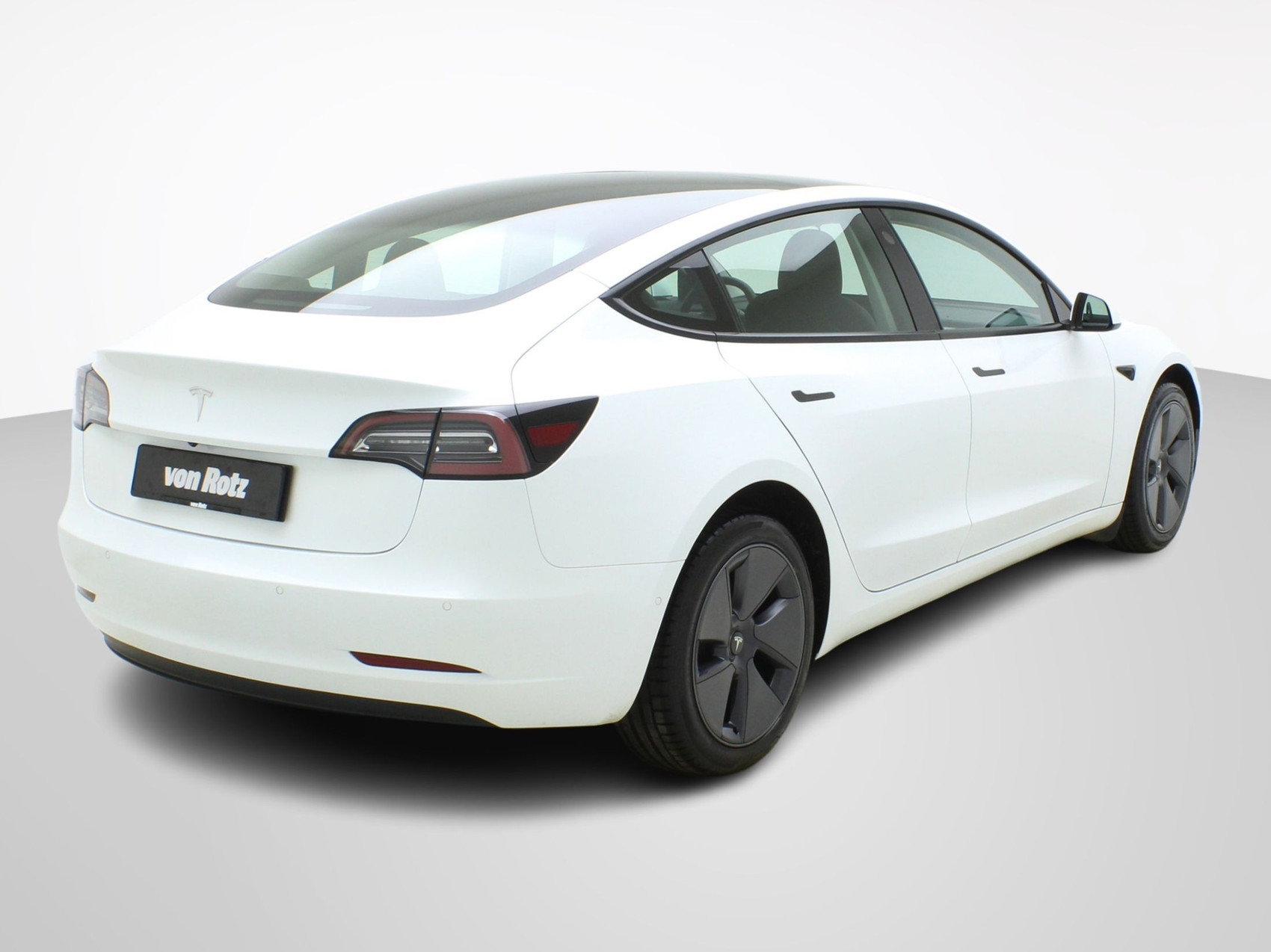 TESLA Model 3 Standart Range Plus RWD