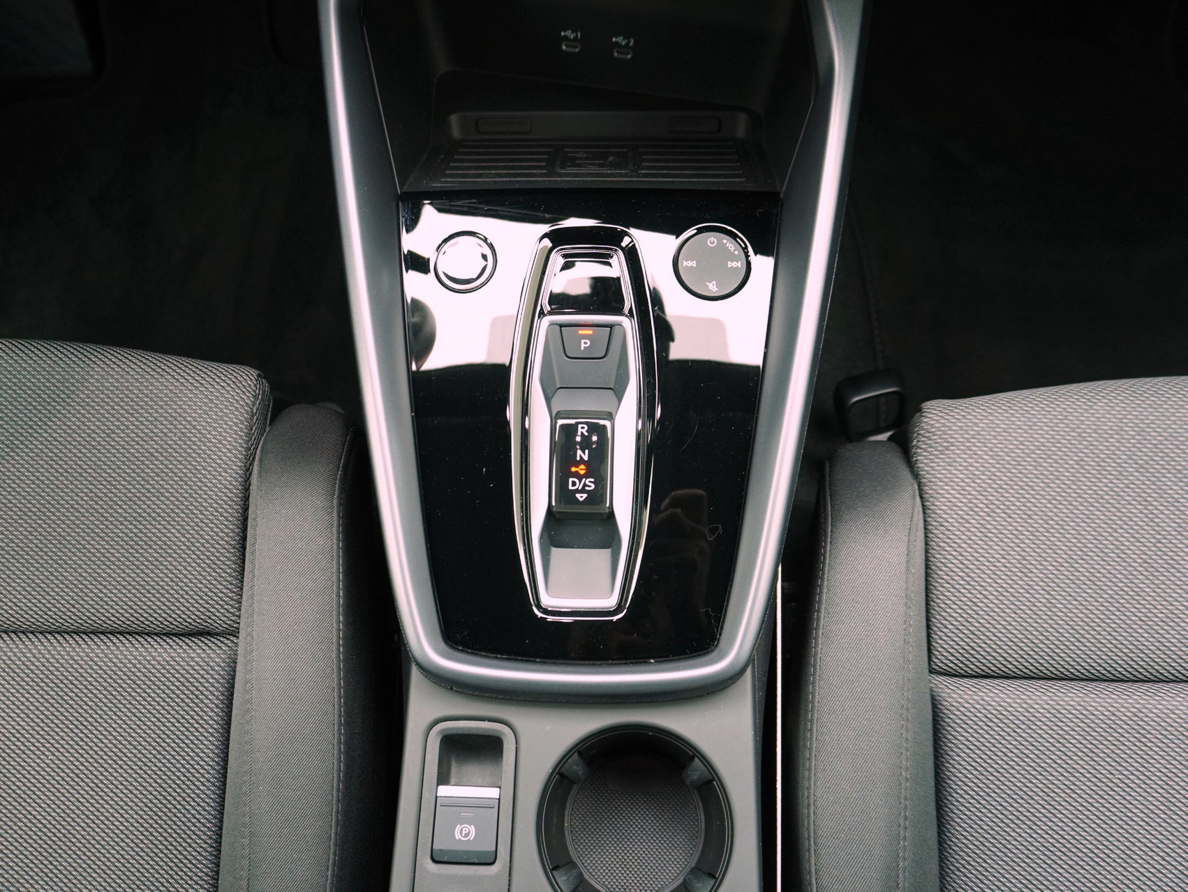 AUDI A3 Sportback 40 TFSI e S-Tronic **Audi Werksgarantie bis 04/2030**