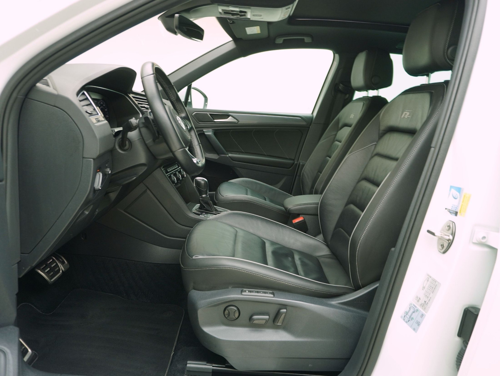 VW Tiguan 2.0 TDI DSG R-Line 4Motion
