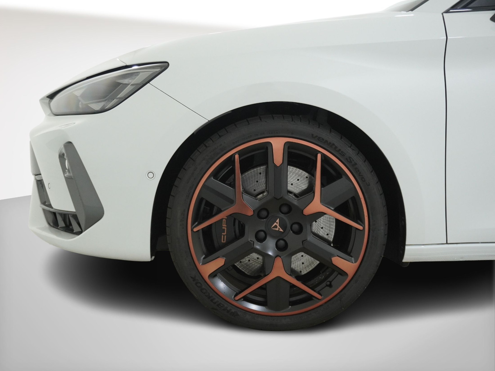 CUPRA Leon ST 2.0 TSI VZ 4Drive DSG