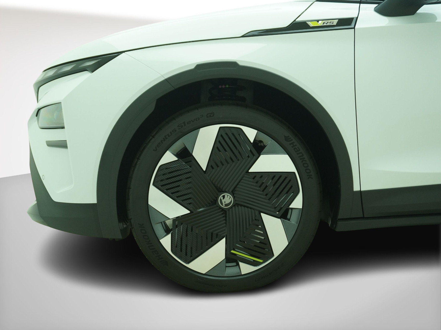 SKODA Elroq RS-Advanced 4×4