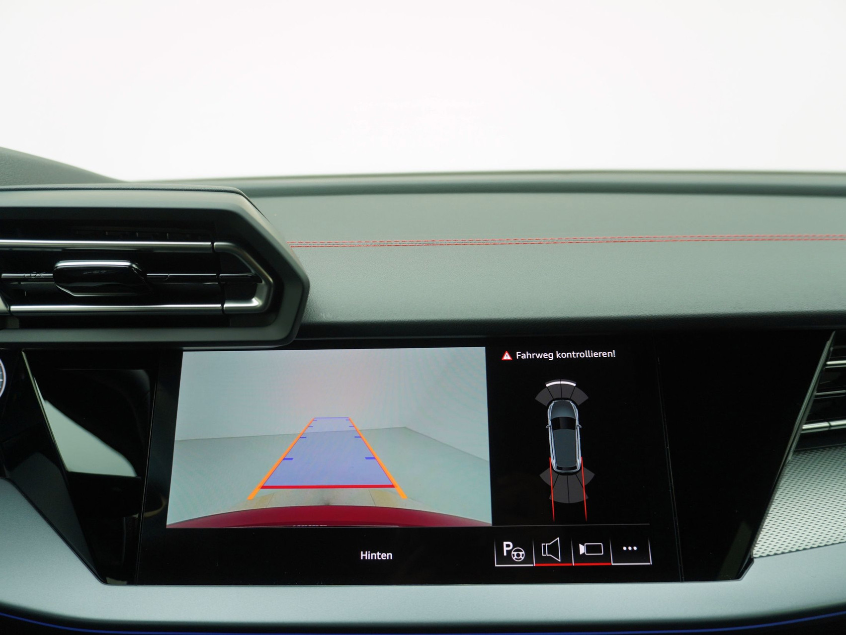 AUDI A3 Sportback 45 TFSI e S Line S-Tronic **Audi Werksgarantie bis 03/2030**