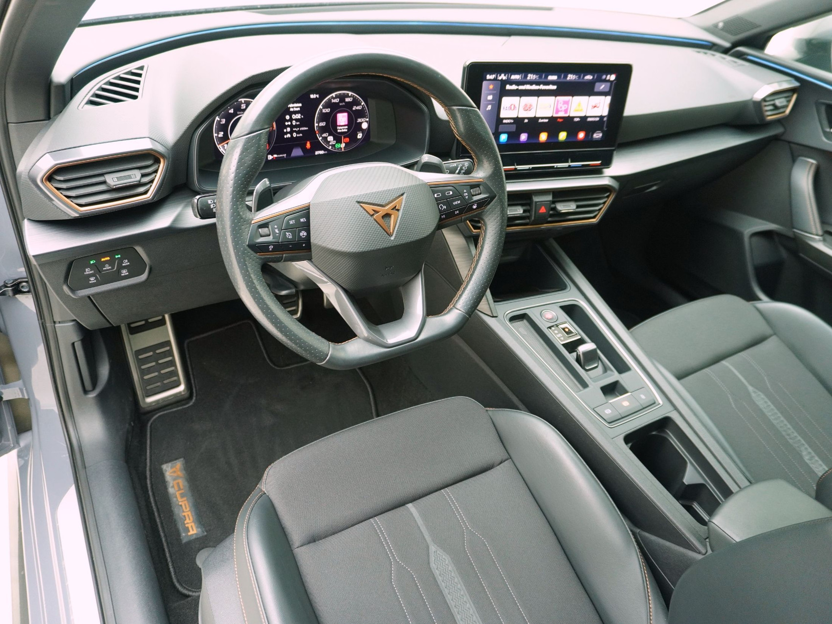 CUPRA Leon 2.0 TSI DSG VZ