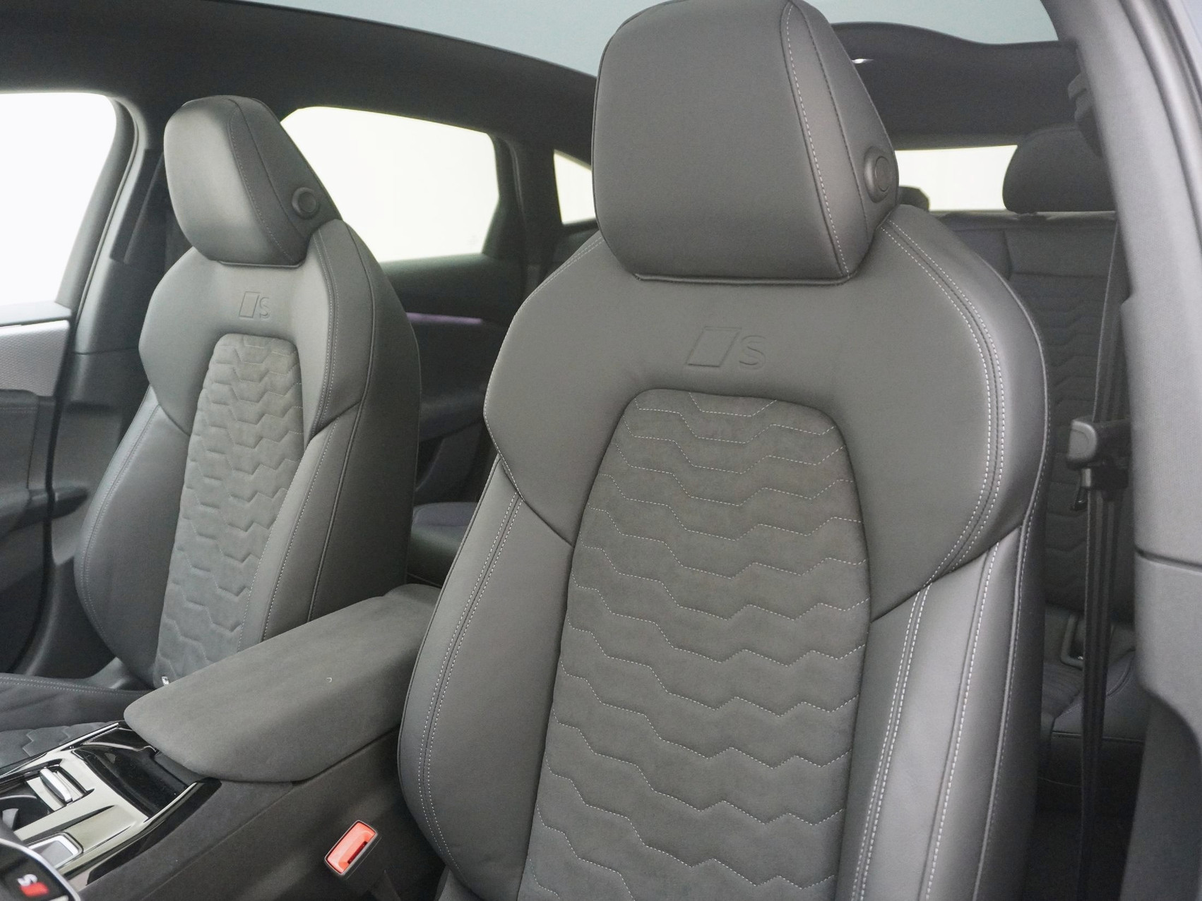 AUDI A6 e-tron Sportback quattro S line