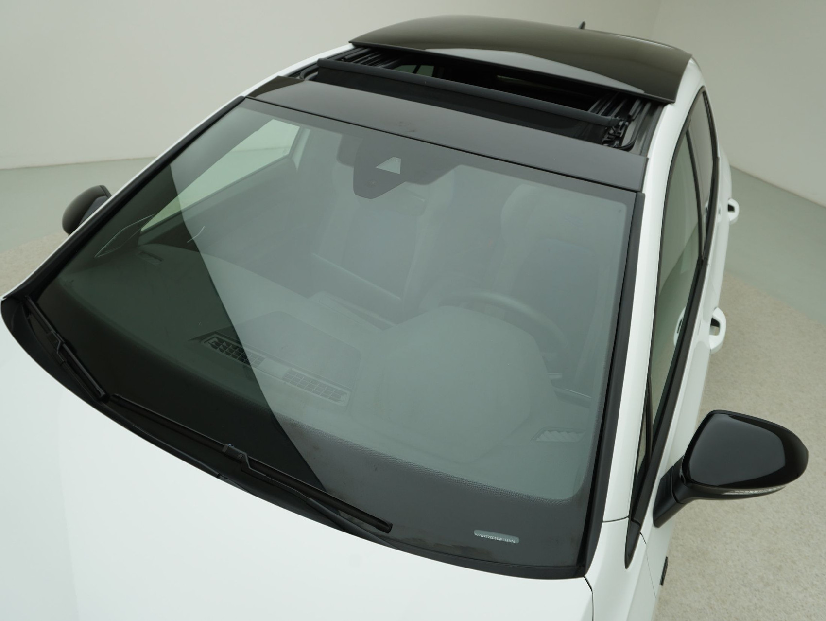 VW Golf 8.5 2.0 TSI DSG R Black Edition 4Motion (2025)