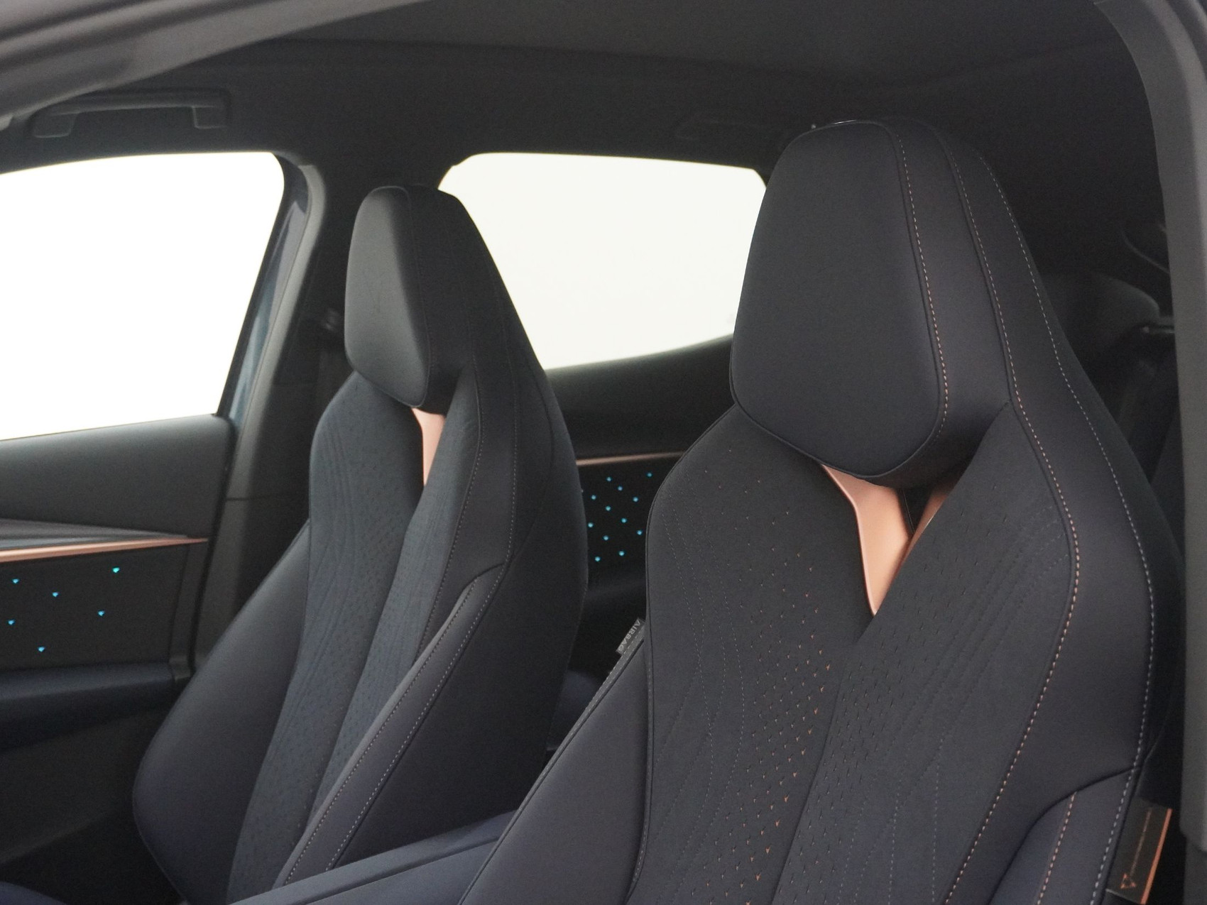 CUPRA Tavascan VZ Adrenaline