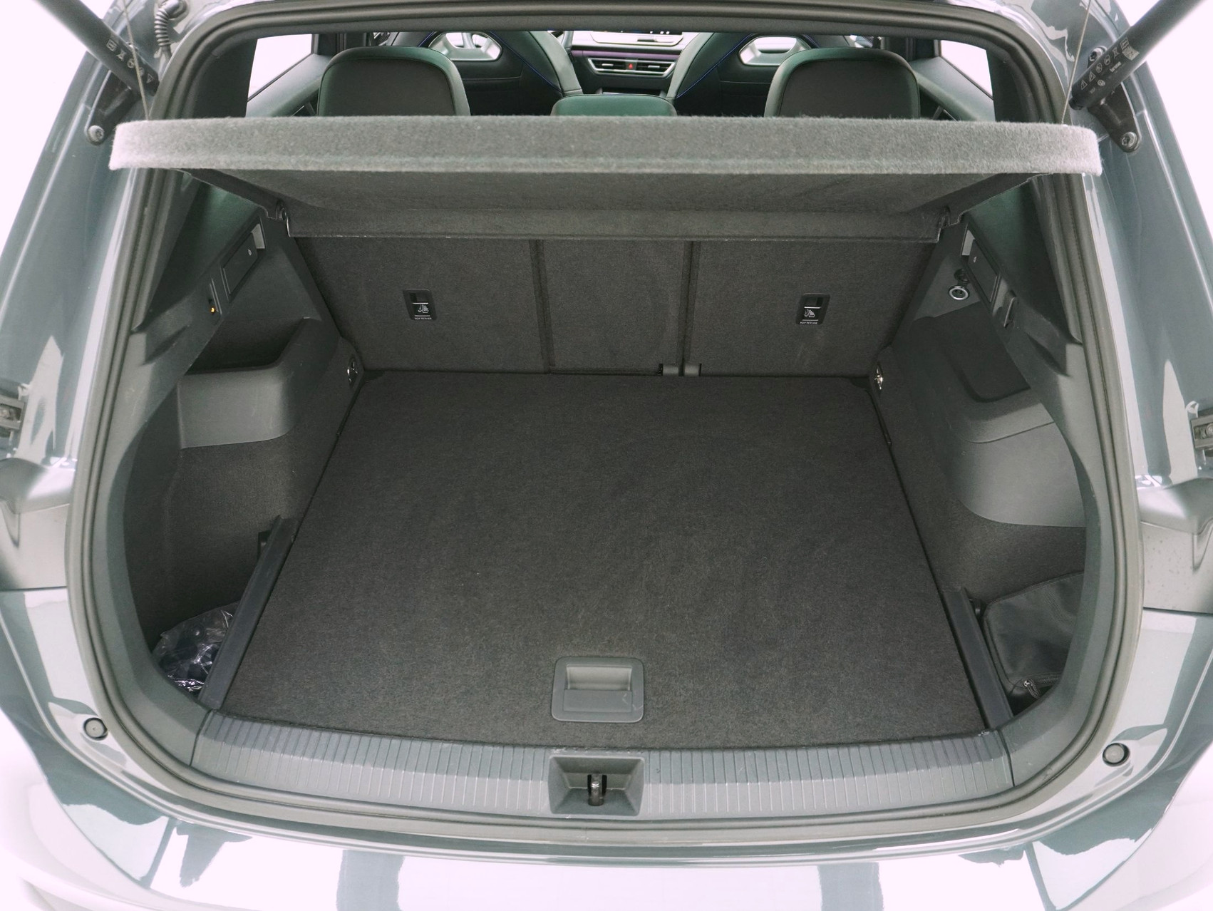 VW Tiguan 2.0 TSI DSG R-Line 4Motion