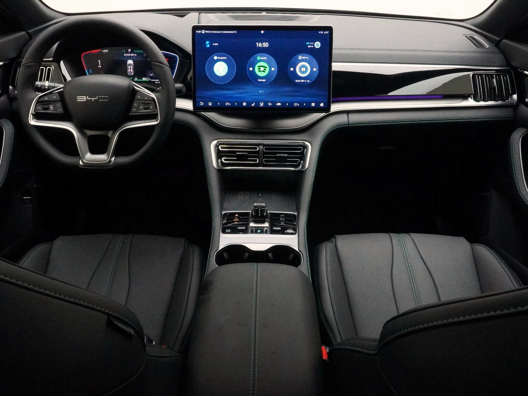 BYD Seal U DM-i Design AWD