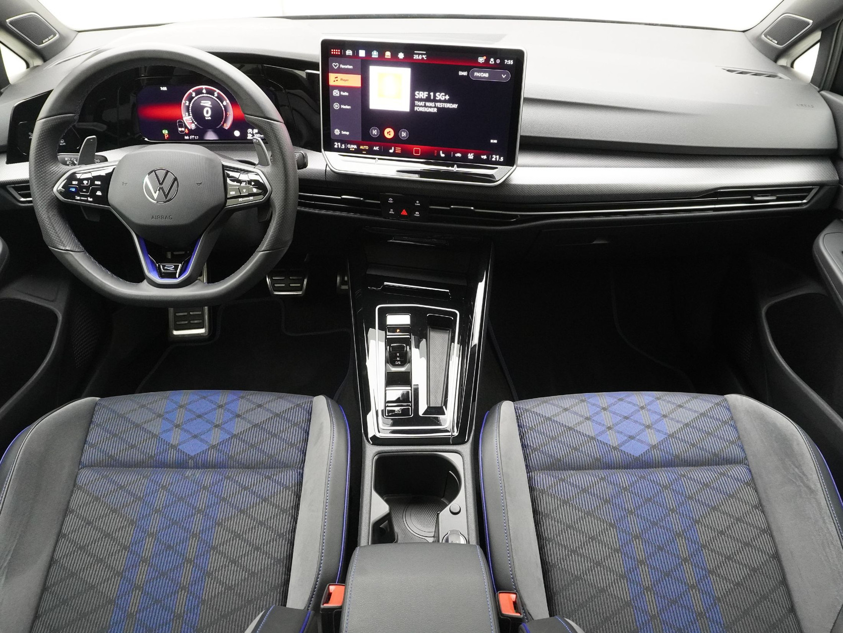 VW Golf 8.5 2.0 TSI DSG R Black Edition 4Motion (2025)