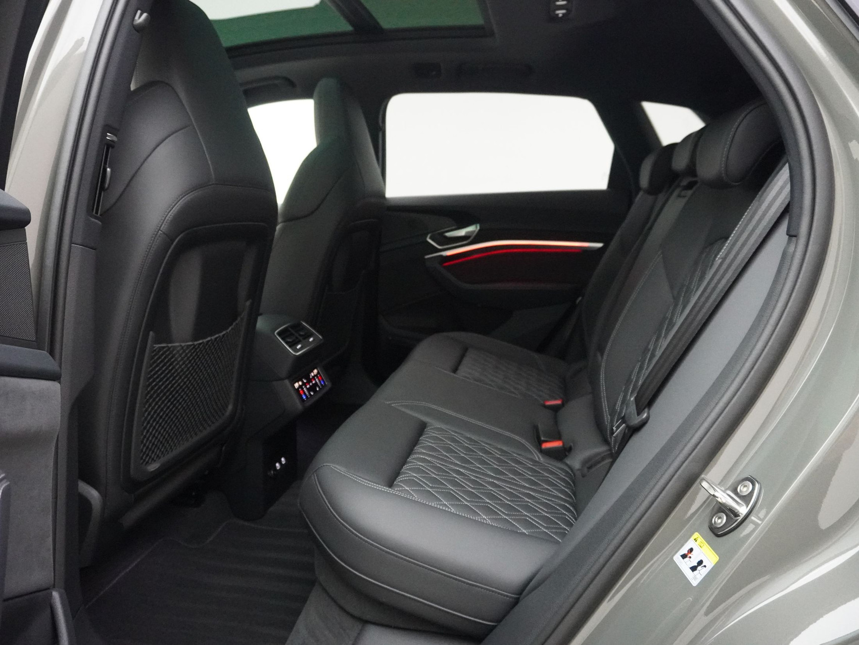 AUDI SQ8 e-tron quattro **Audi Garantie bis 10/2029**