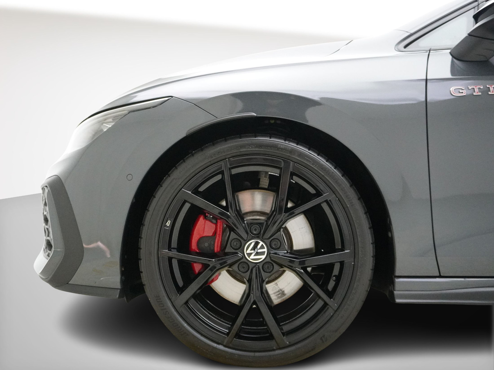 VW Golf 8.5 2.0 TSI DSG GTI Black Style (2025) **Leder/Harmon-Kardon/Sitzbelüftung/uvm.**