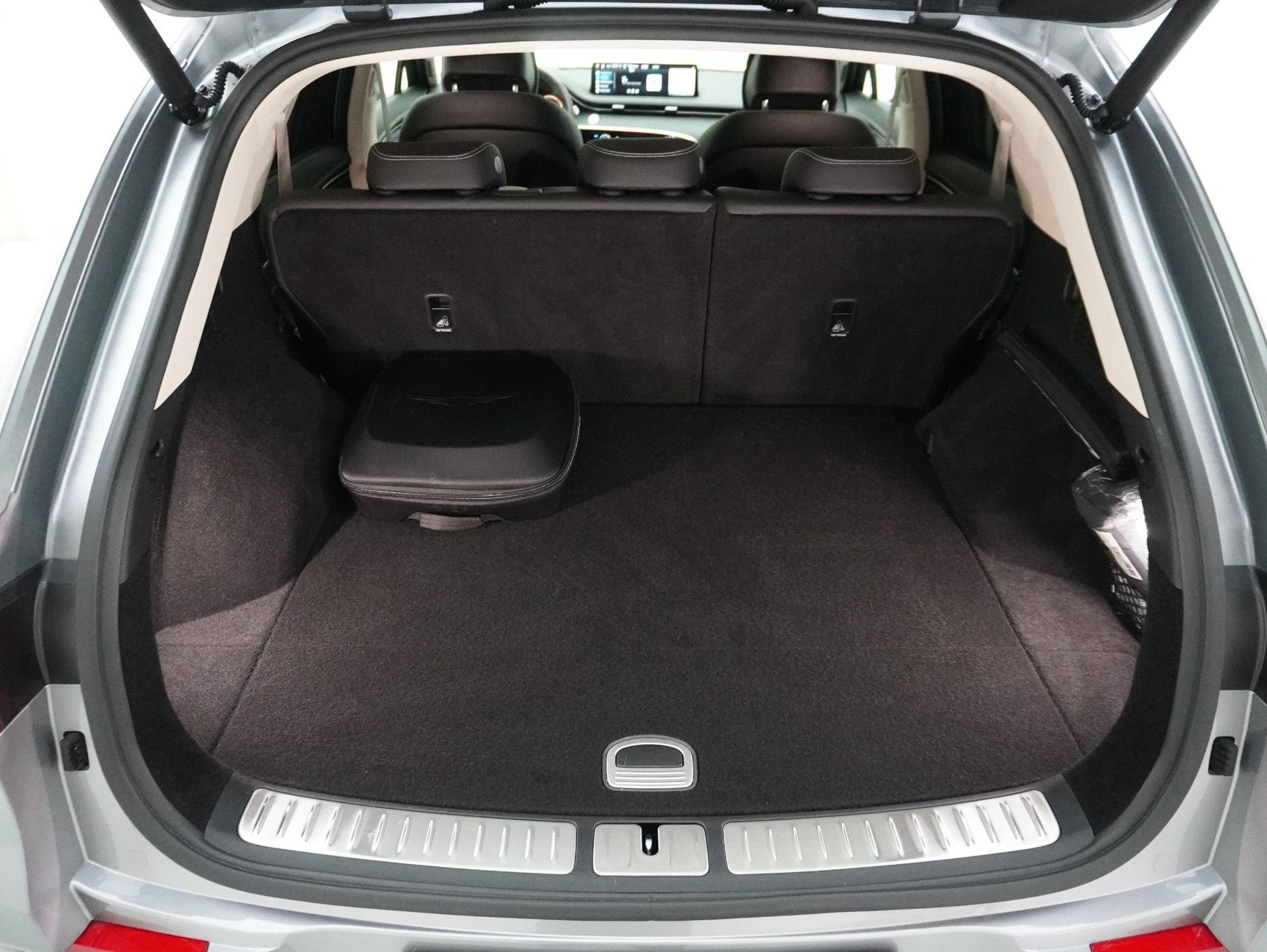 GENESIS GV70 Electrified Sport kWh 77,4 AWD **Neuwertiger Genesis Vorführer**