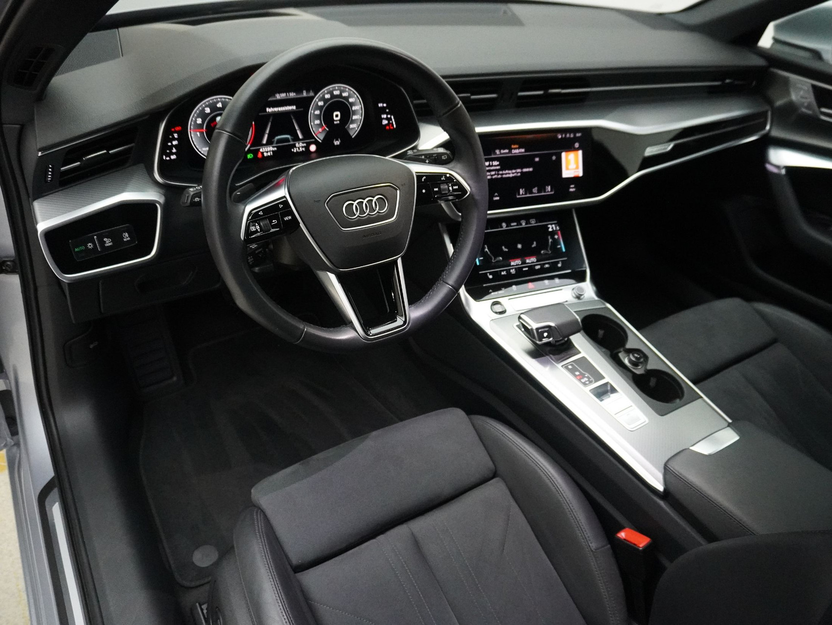 AUDI A6 Avant 45 TFSI Sport quattro S-Tronic