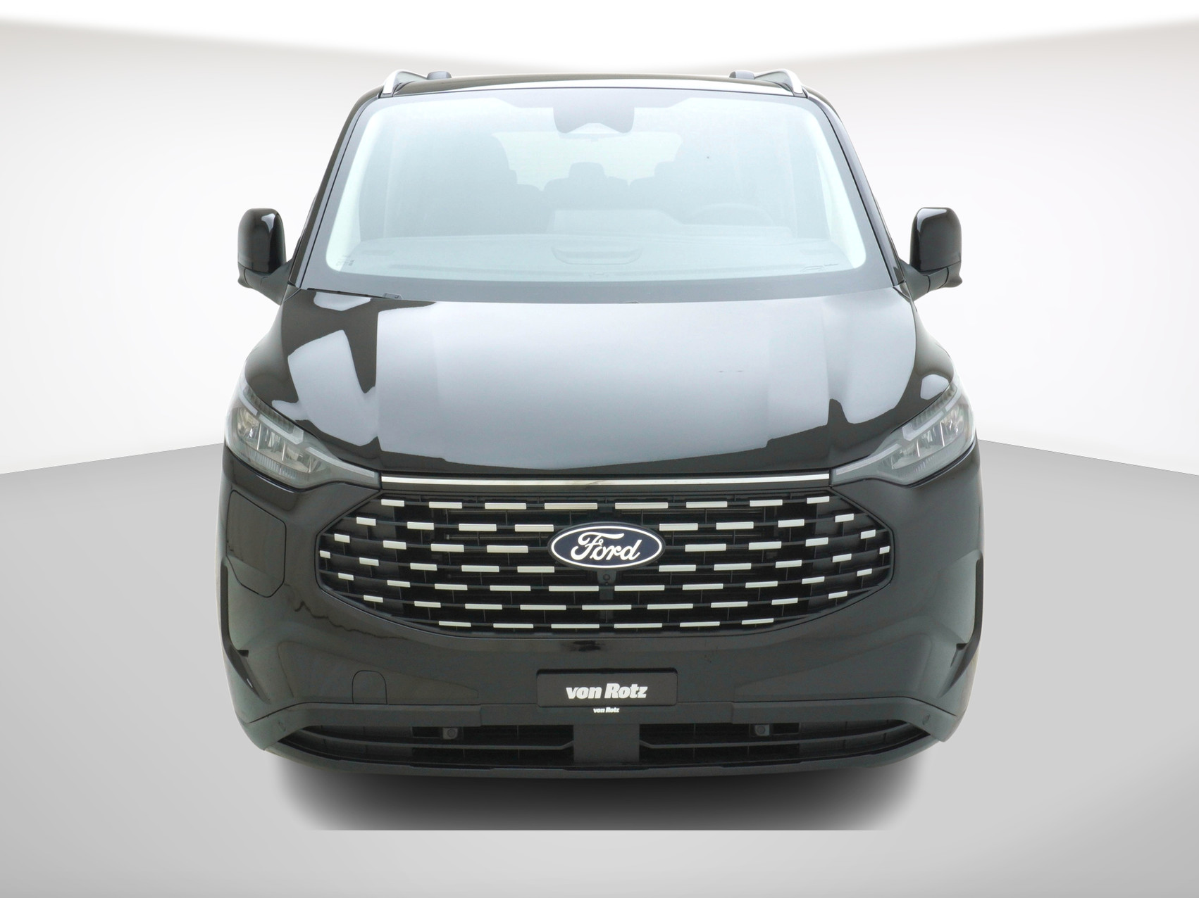 FORD Tourneo Custom L1 2.5 Plug-in-Hybrid Titanium X