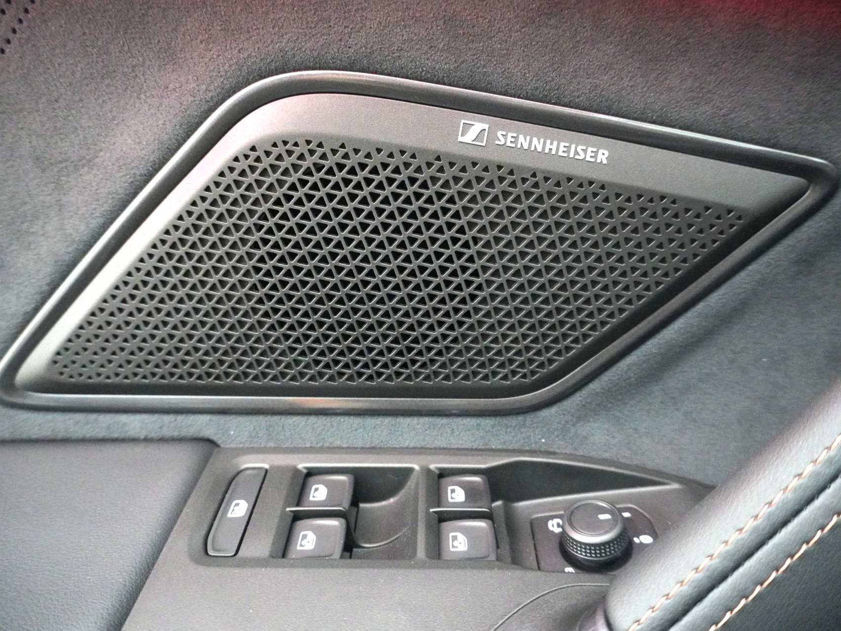 CUPRA Leon 1.5 eTSI DSG