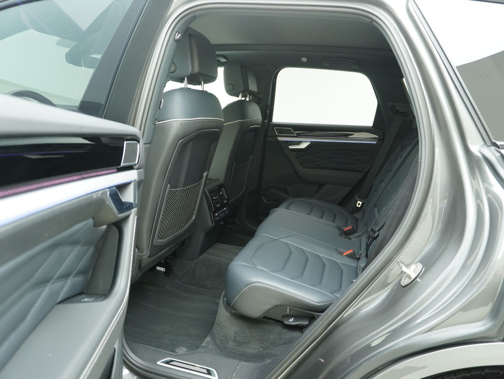 VW Touareg 3.0 TDI R-Line Black Style 4Motion