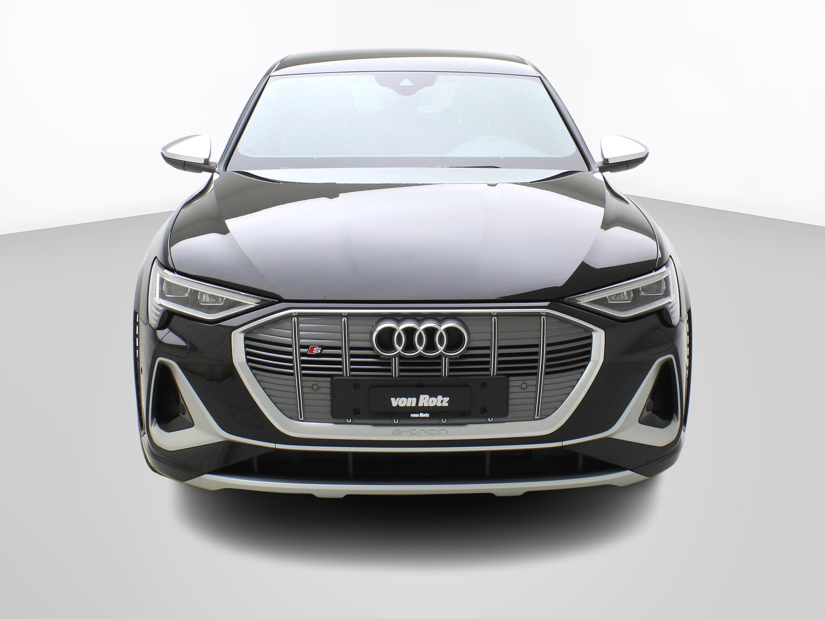 AUDI e-tron S quattro