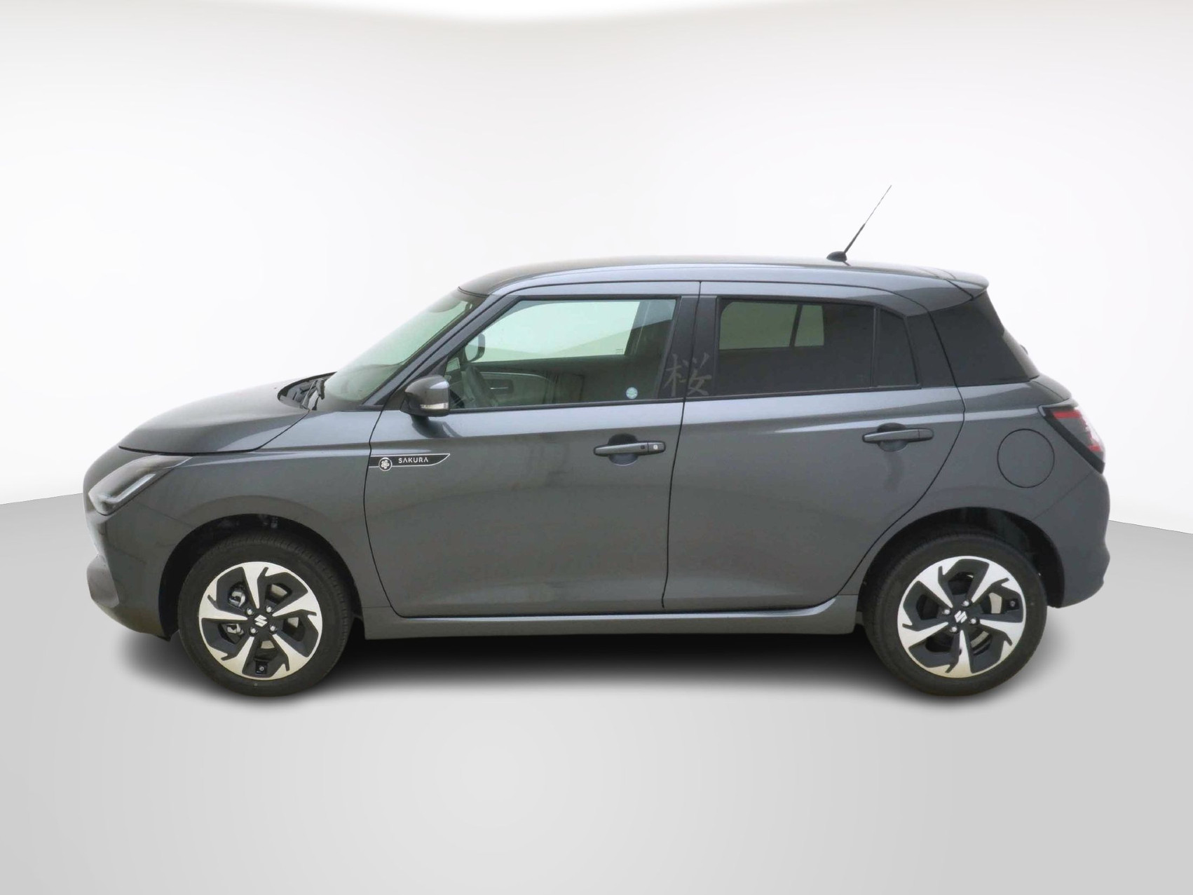 SUZUKI Swift 1.2 Sakura Top Hybrid 4×4