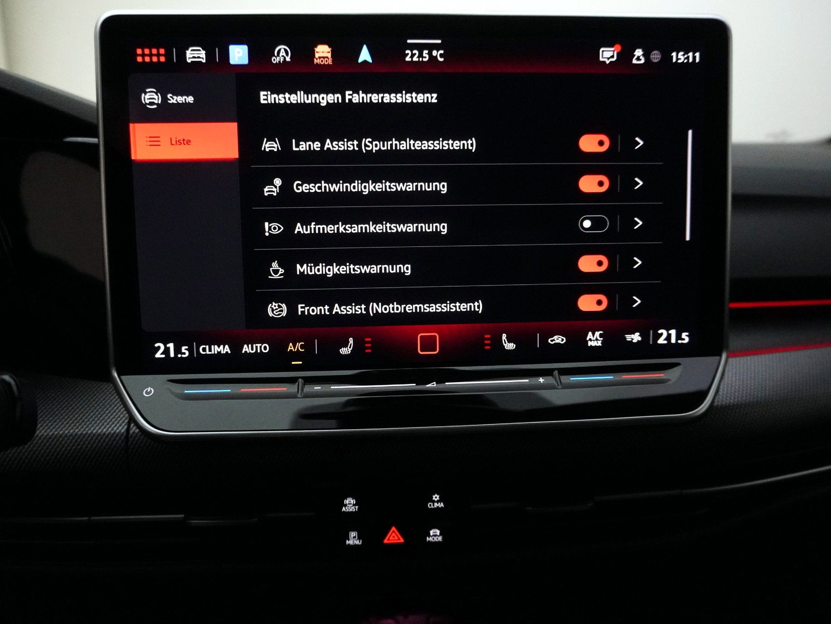 VW Golf 8.5 2.0 TSI DSG GTI Black Style (2025) ** Harman/Kardon / Head-Up / Panoramadach **