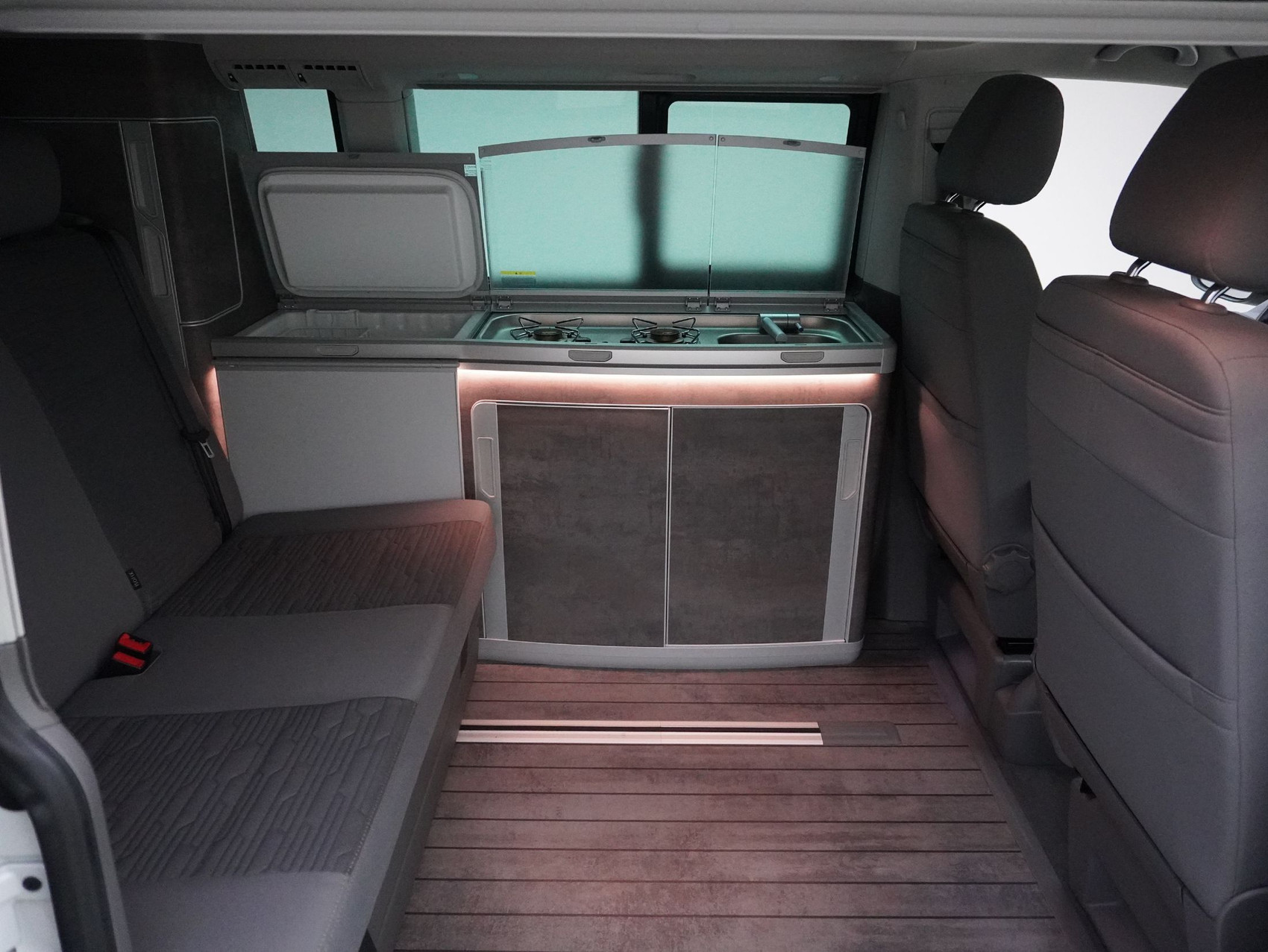 VW T6.1 California 3000 2.0 TDI DSG Ocean Edition Liberty 4Motion **Küchengeschränk/Standheizung**