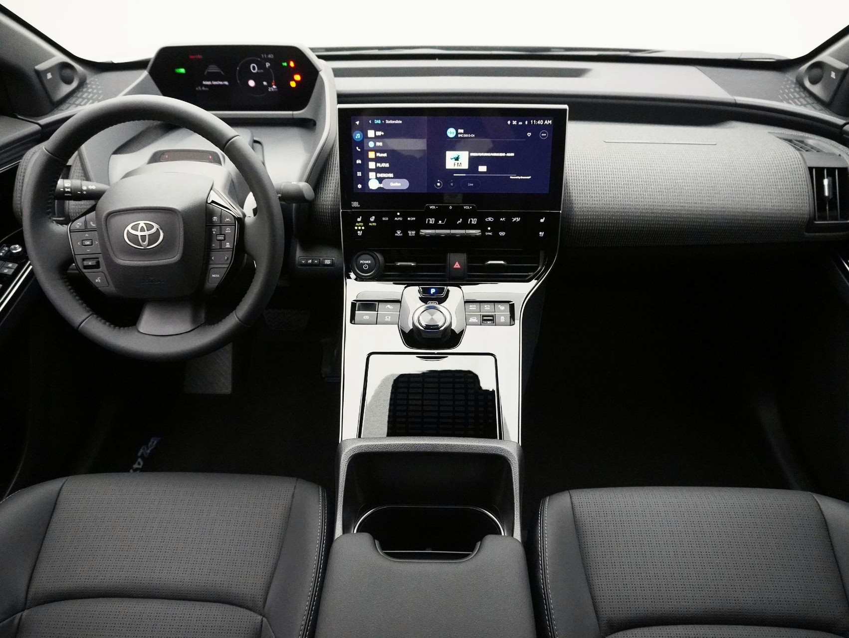 TOYOTA bZ4X Premium 11 KW AWD ** 360° Kamera **