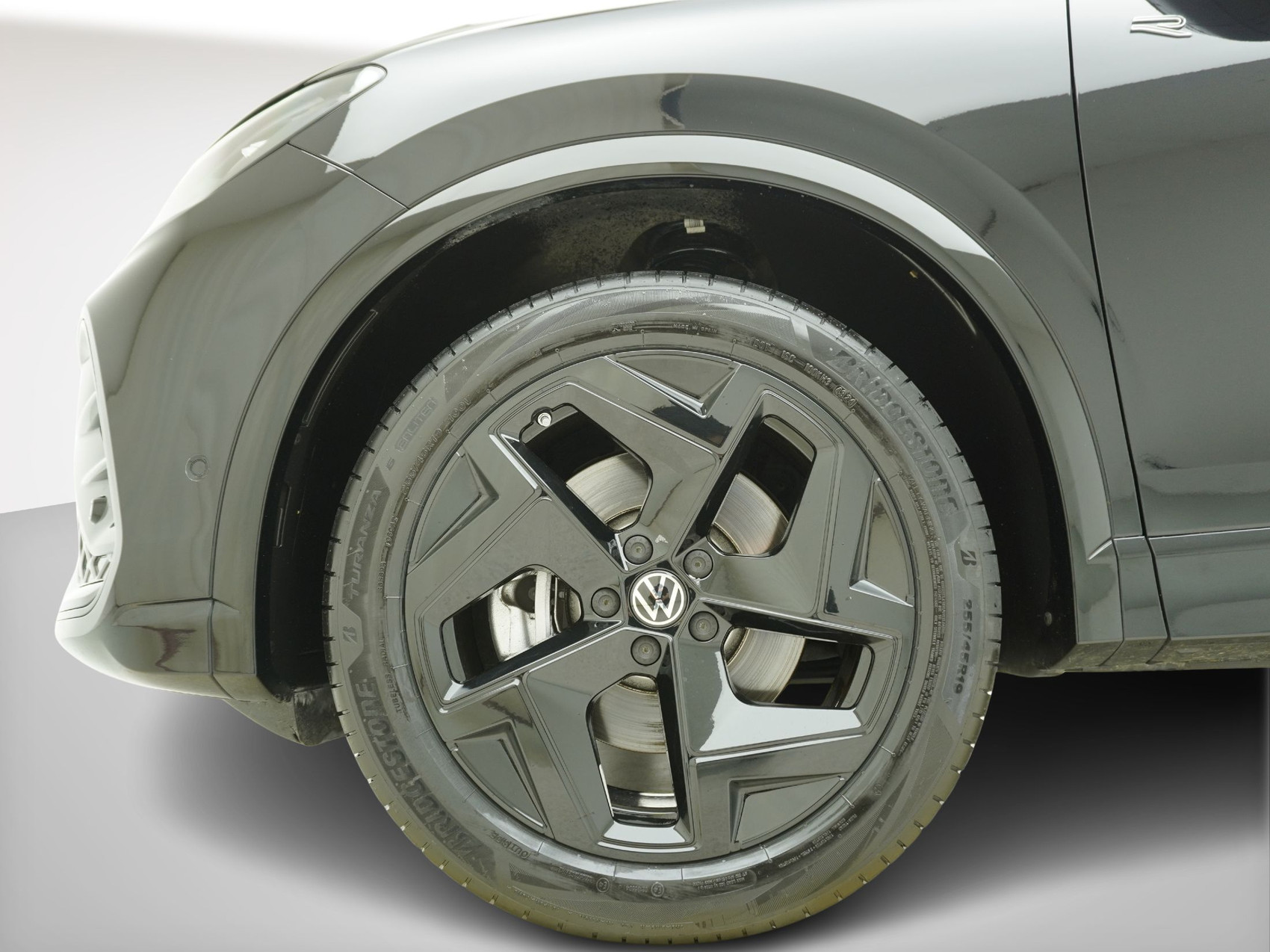 VW Tiguan 2.0 TDI DSG R-Line Black Style 4Motion (2025)