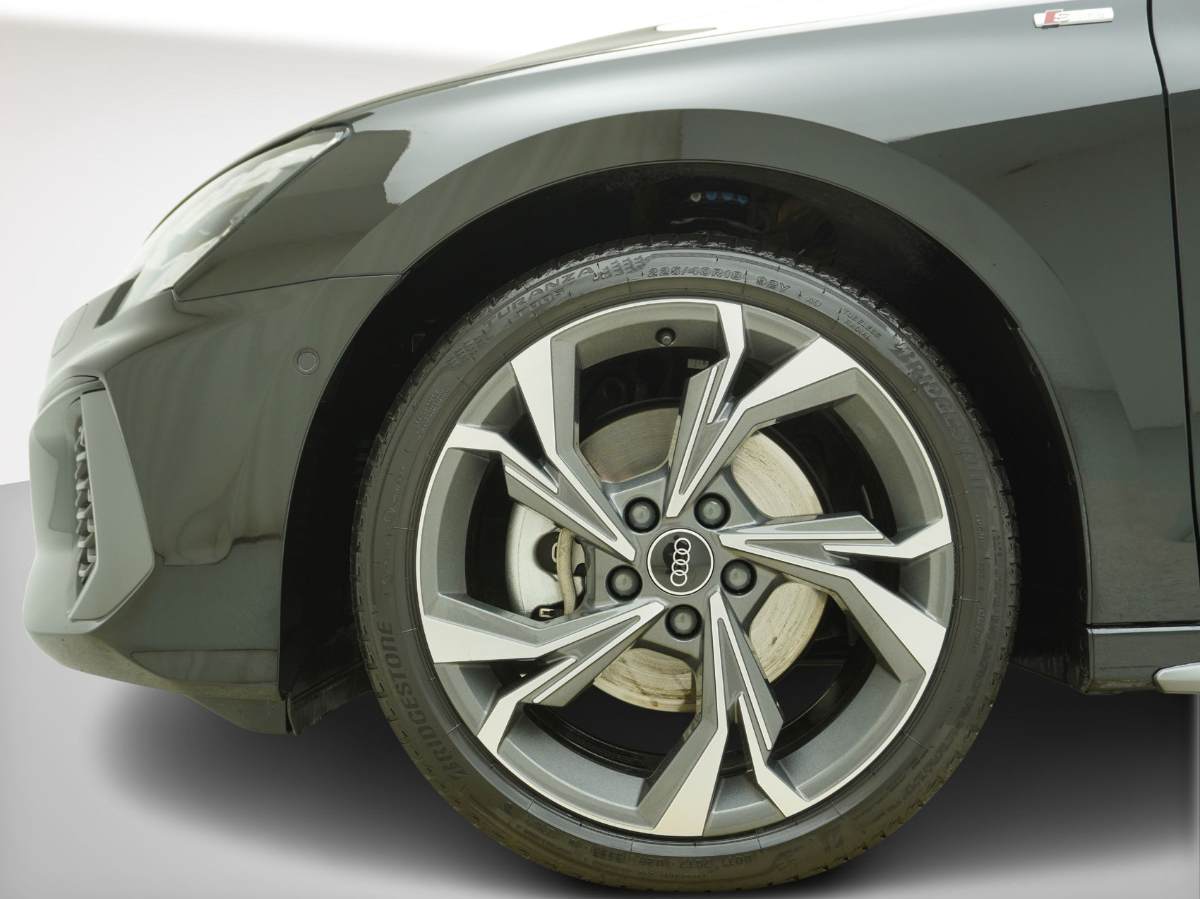 AUDI A3 Sportback 40 TFSI S line quattro S-Tronic **Audi Werksgarantie bis 09/2028**