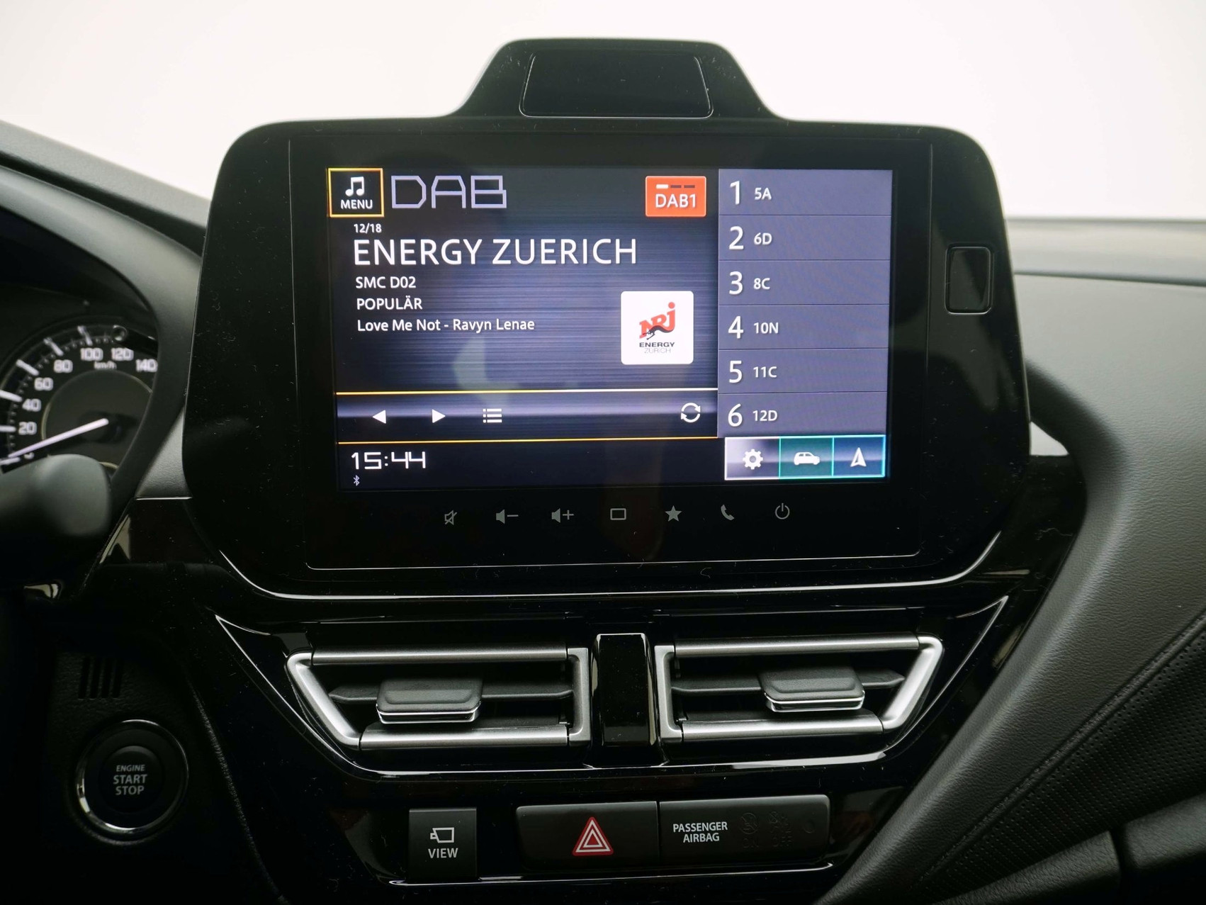 SUZUKI S-Cross 1.4 T Compact Top Hybrid 4×4