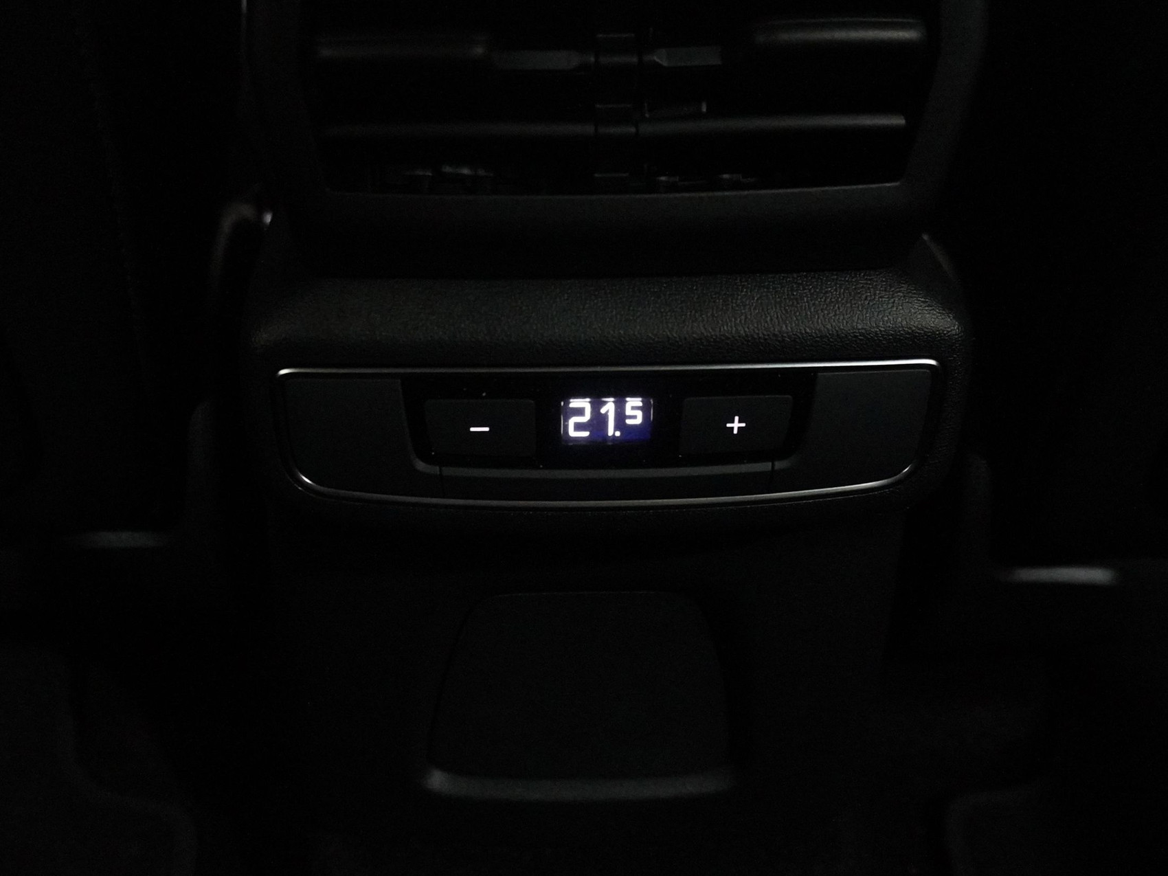 AUDI Q4 e-tron 55 quattro S line