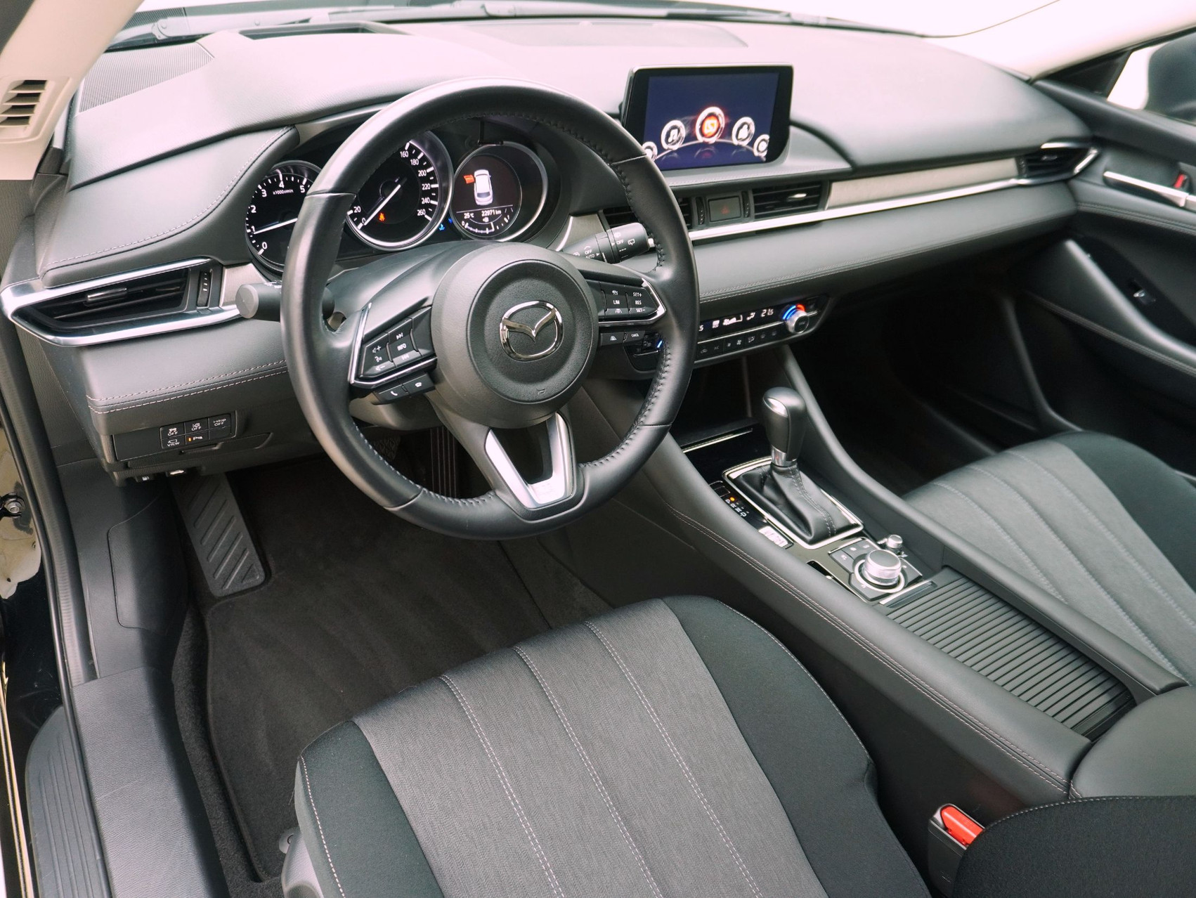MAZDA 6 Sport Wagon 2.0 Center-Line