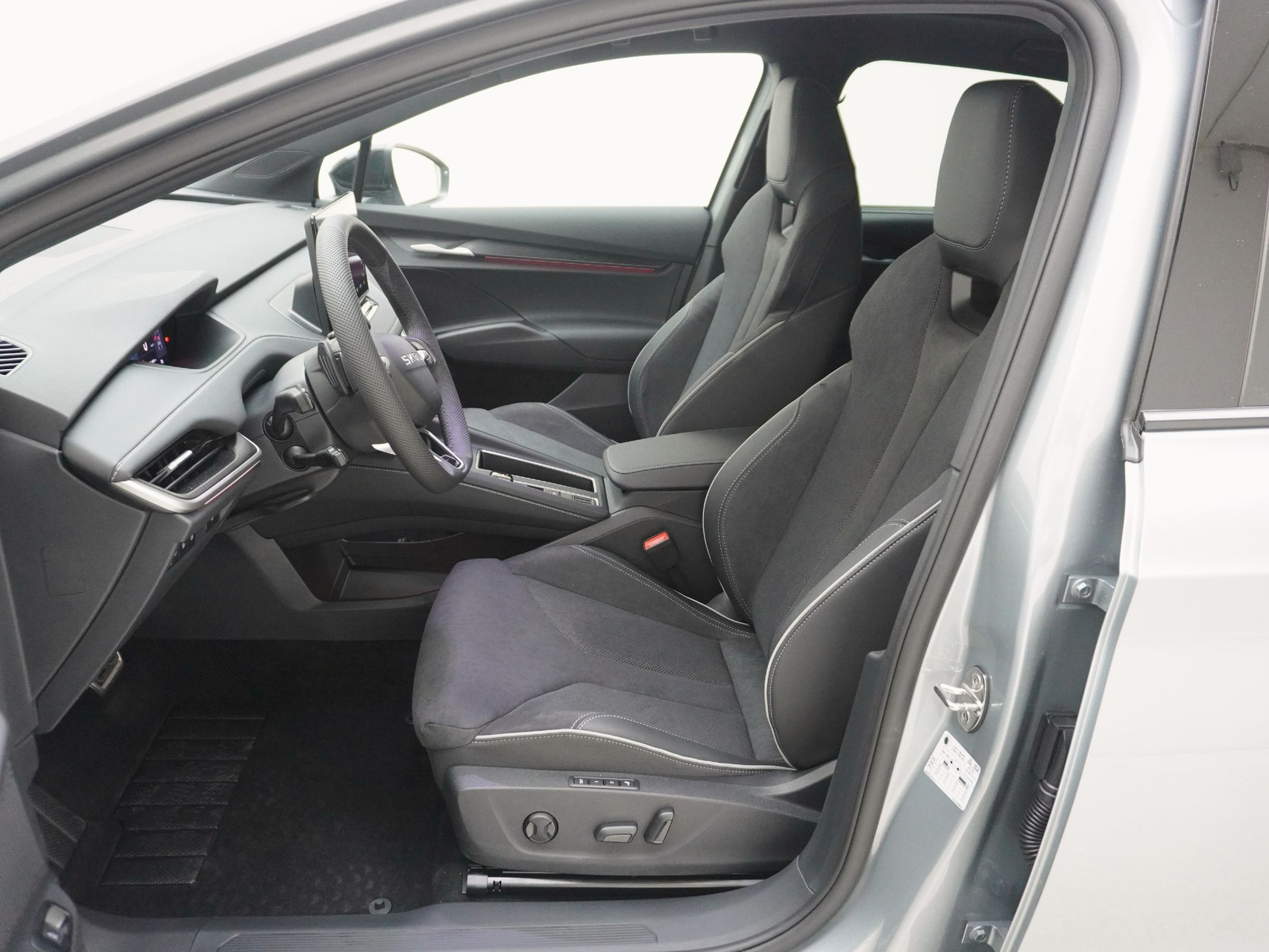 SKODA Enyaq iV 85x SportLine
