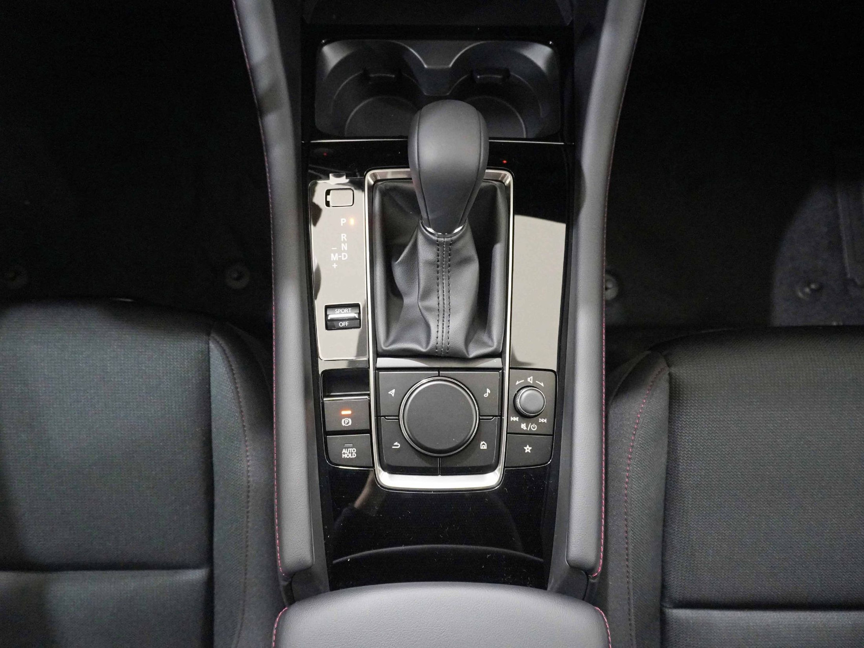 MAZDA 3 Hatchback 2.0 186 Homura