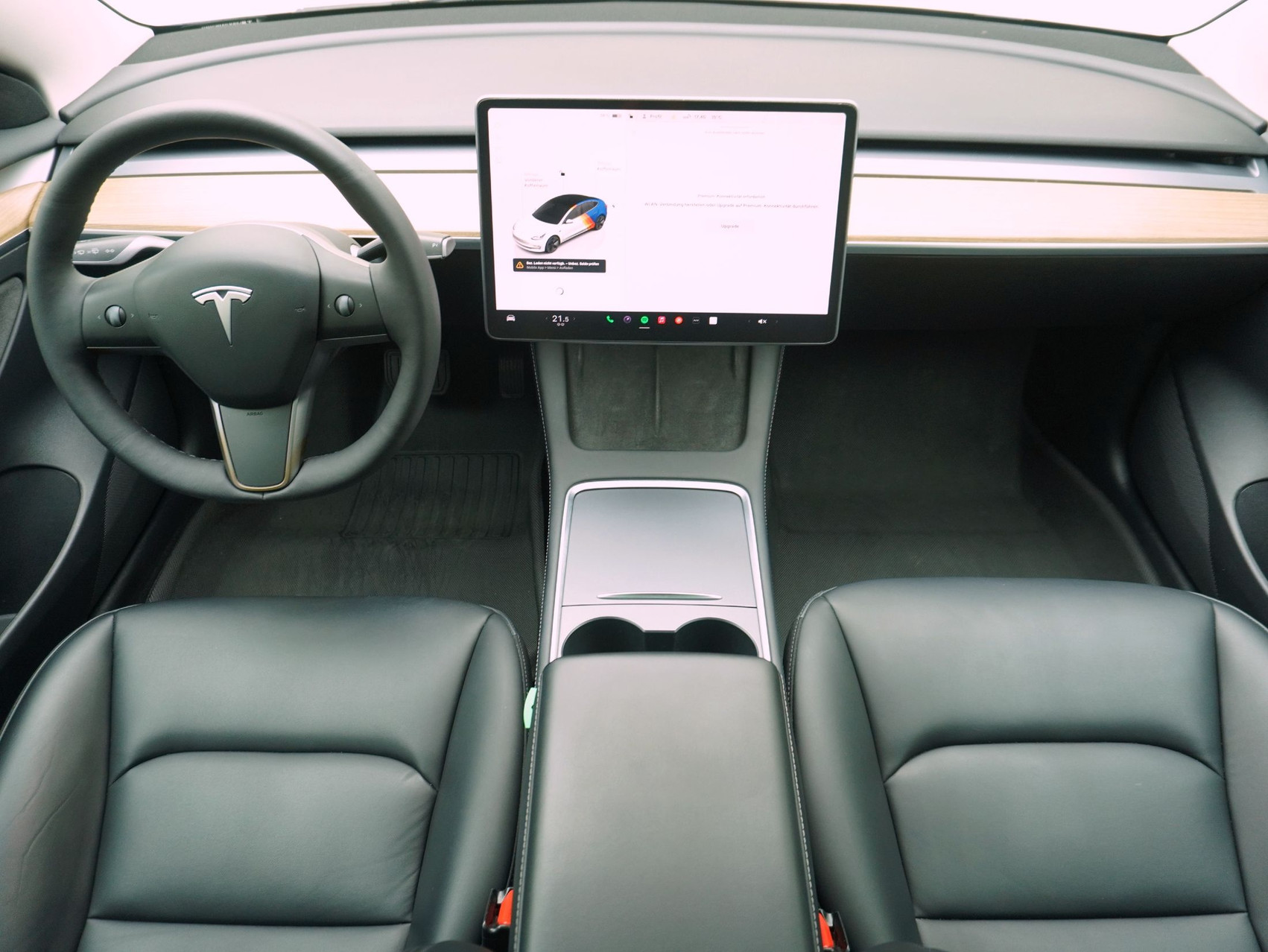 TESLA Model 3 Standart Range Plus RWD