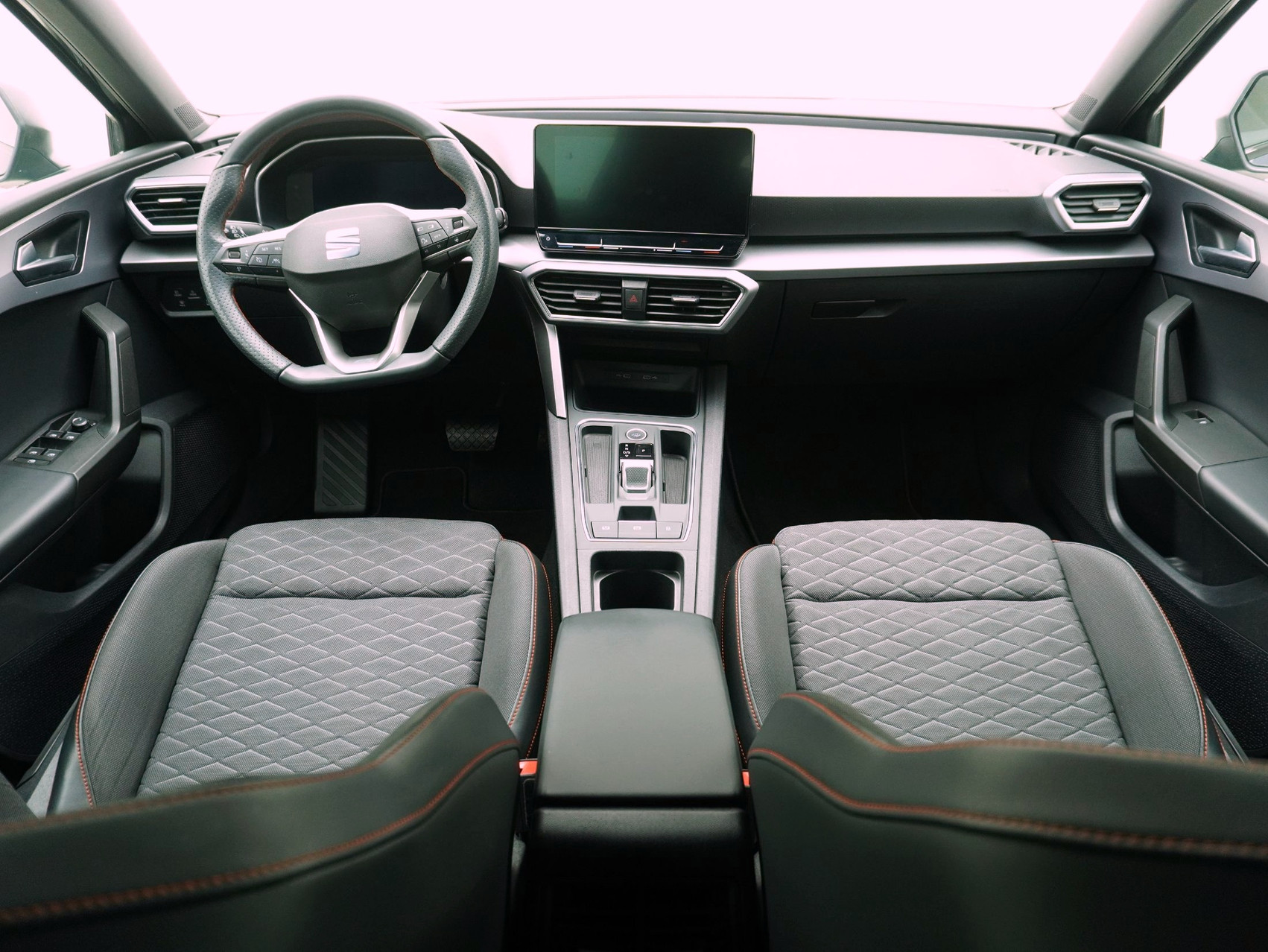 SEAT Leon ST 2.0 TDI DSG FR