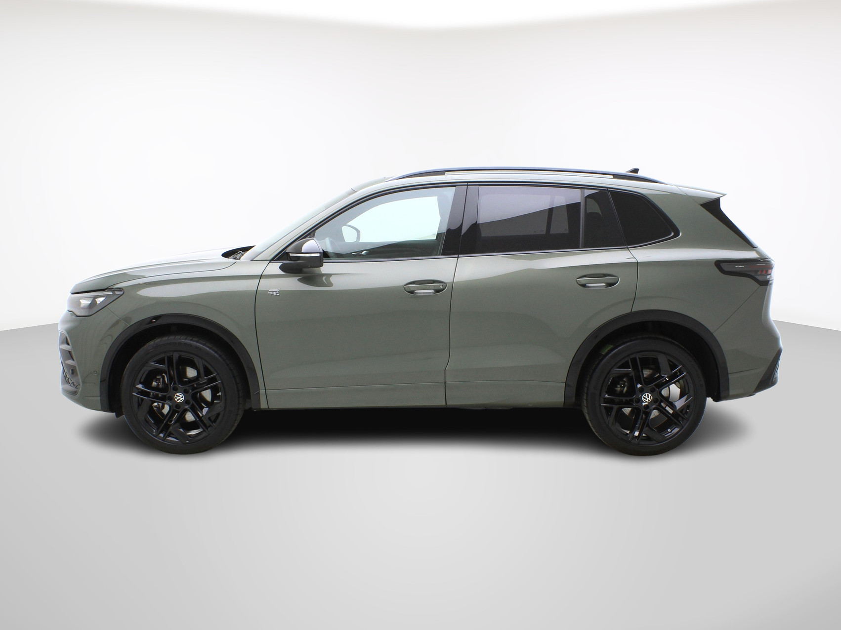 VW Tiguan 2.0 TSI DSG R-Line Black Style 4Motion (2025)