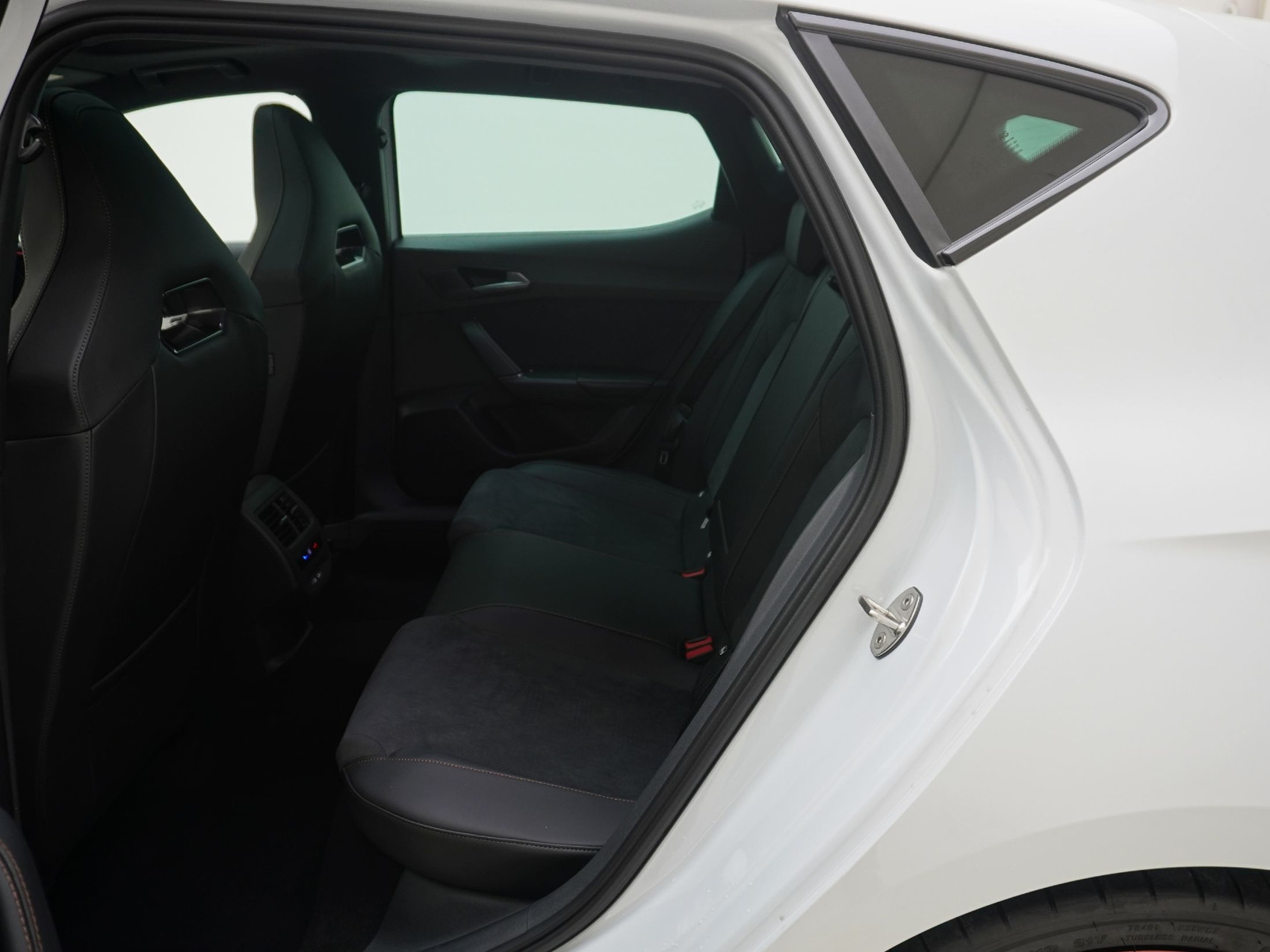 CUPRA Leon 1.5 eTSI DSG