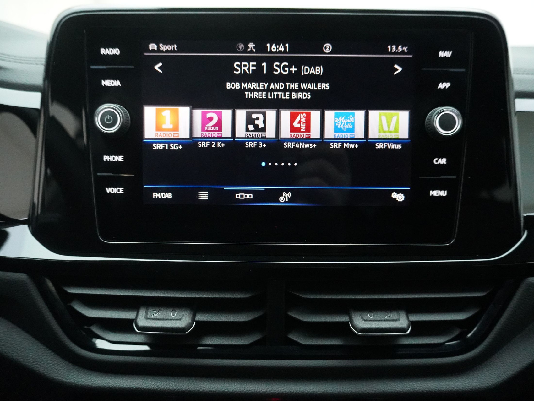 VW T-Roc 2.0 TSI DSG R-Line Black Style 4Motion **Anhängerkupplung und Panoramaglasdach**