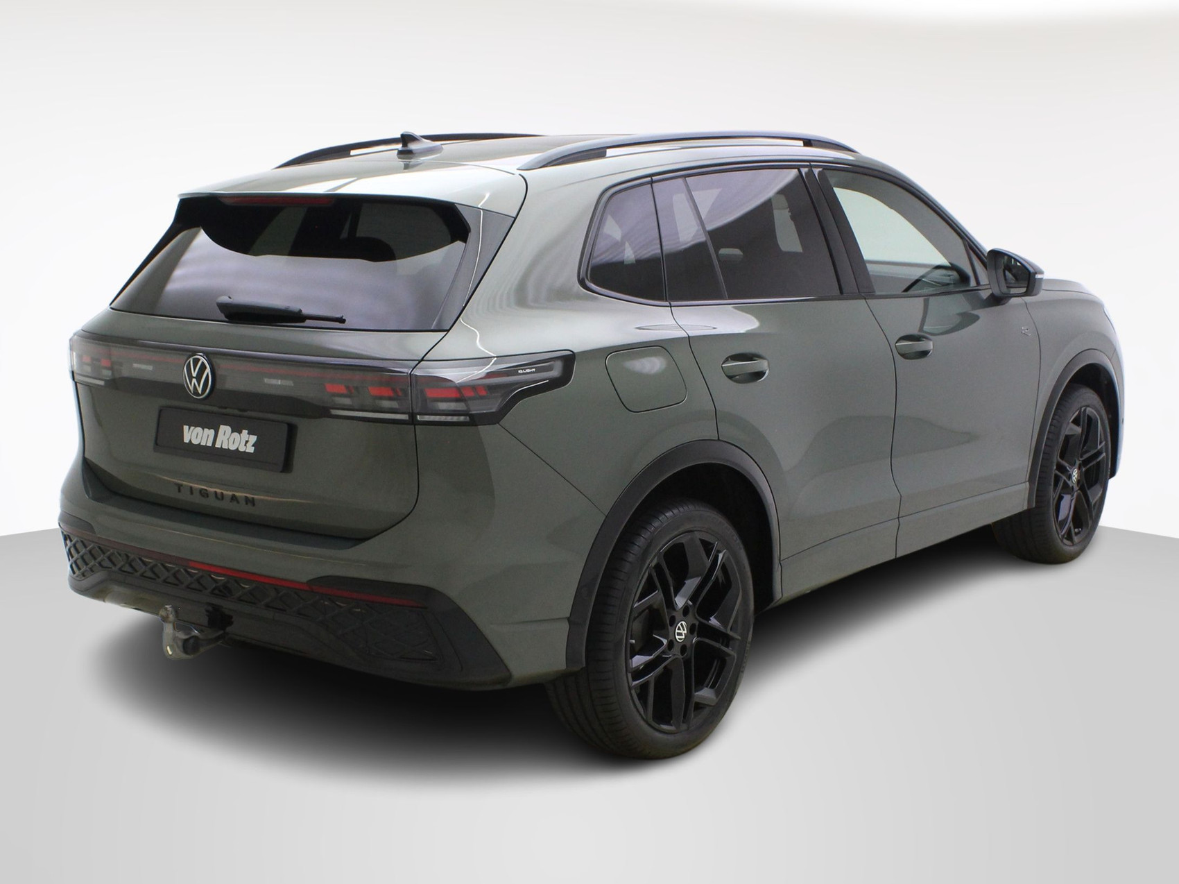 VW Tiguan 2.0 TDI DSG R-Line Black Style 4Motion (2025) **Anhängerkupplung/Head-UP/Panoramadach**