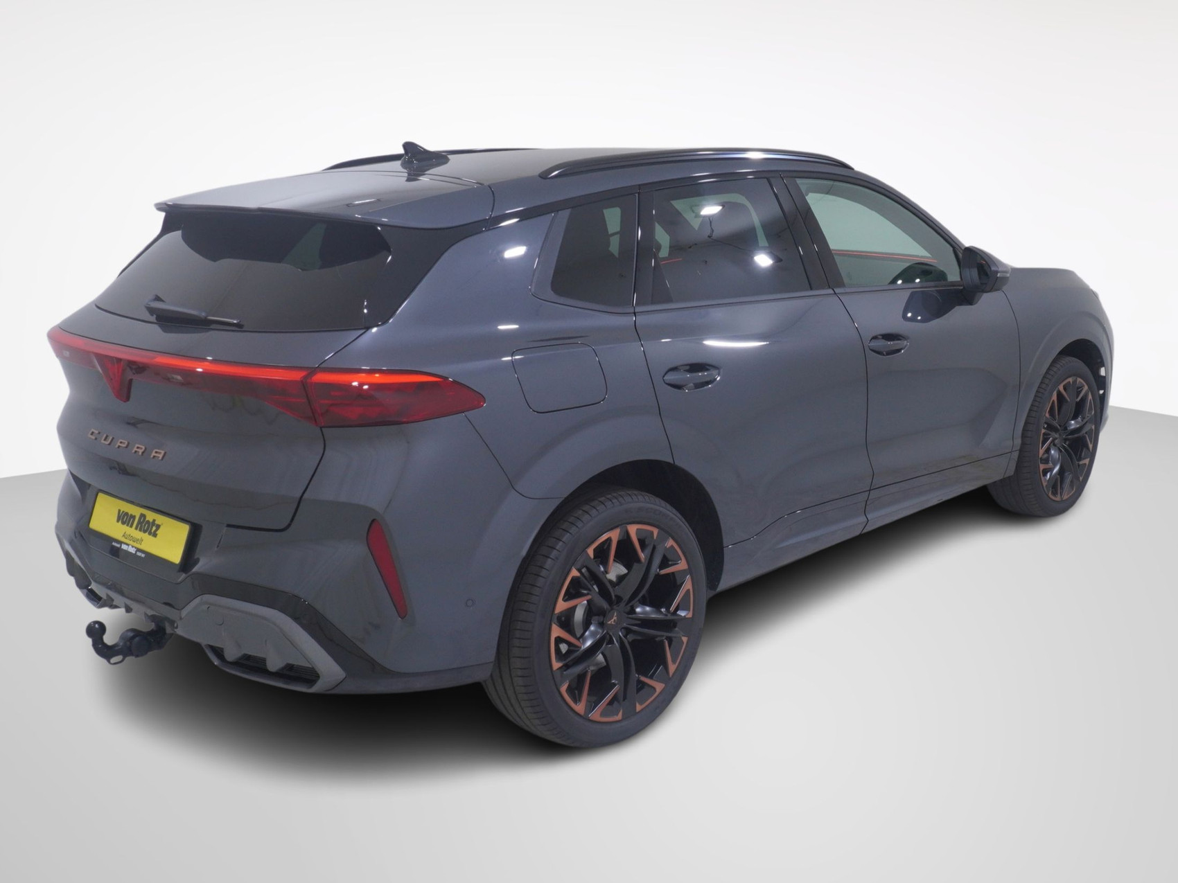 CUPRA Terramar 1.5 e-Plug-in-HYBRID VZ DSG