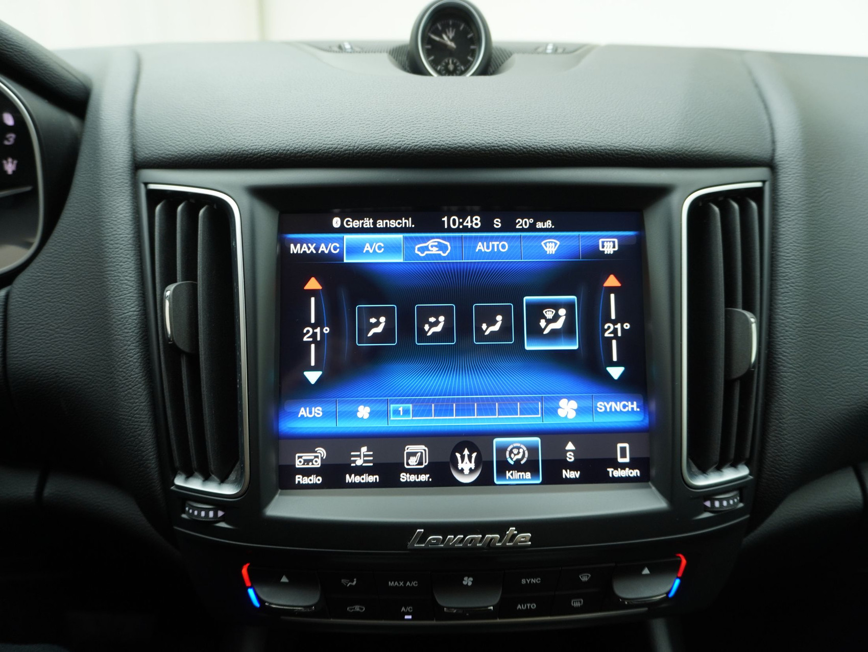 MASERATI Levante 3.0 V6 D