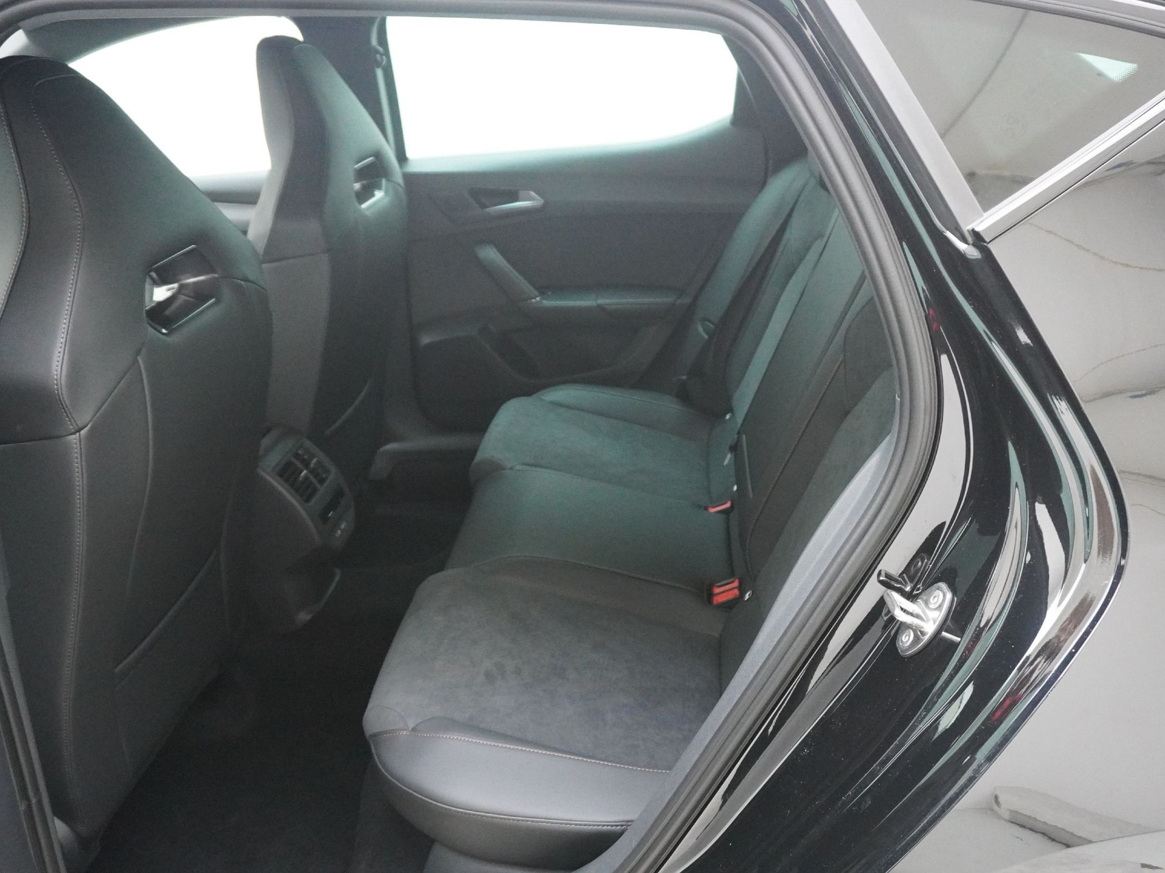 CUPRA Leon 1.5 eTSI DSG