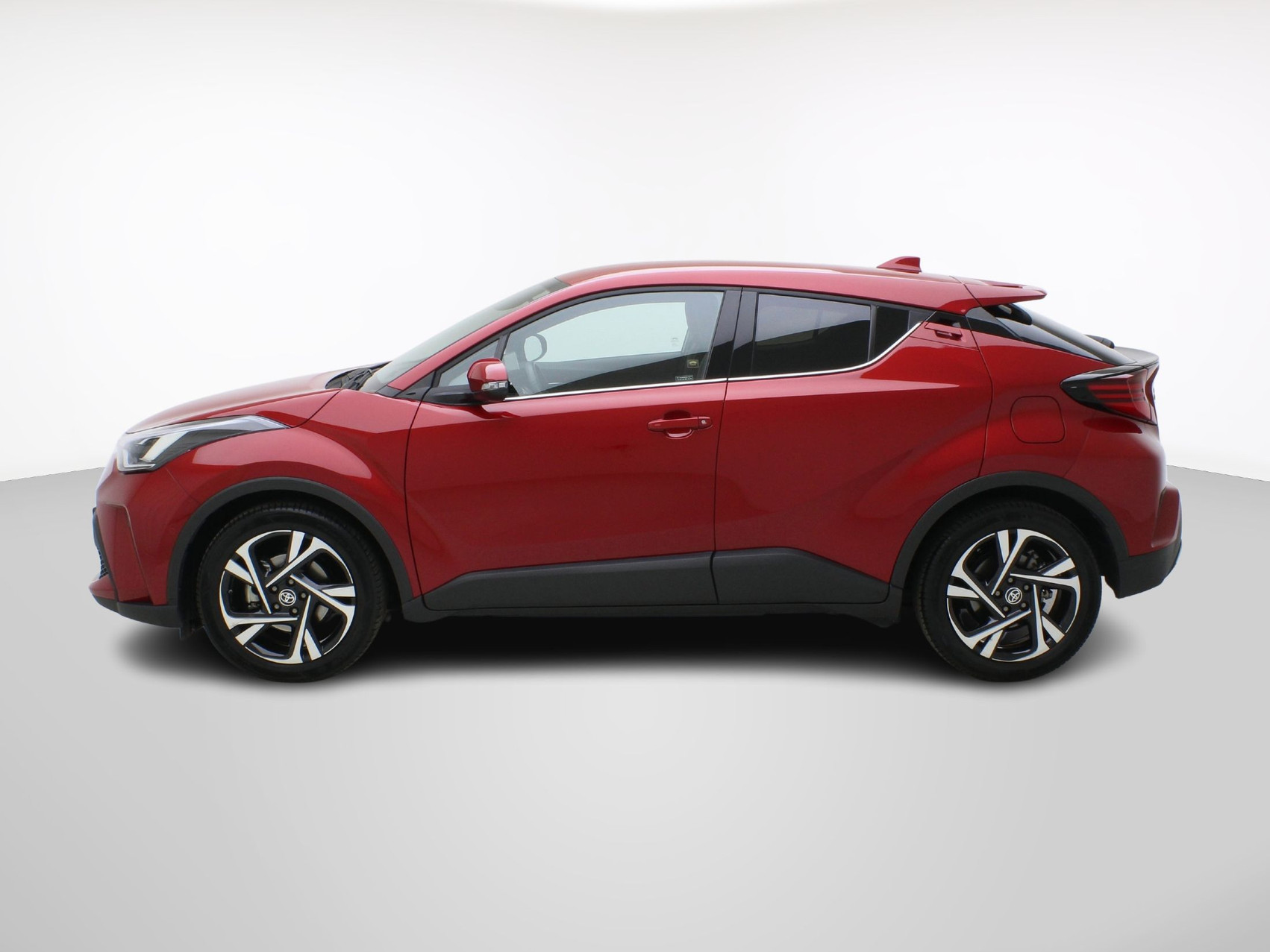 TOYOTA C-HR 2.0 VVTi HSD Trend