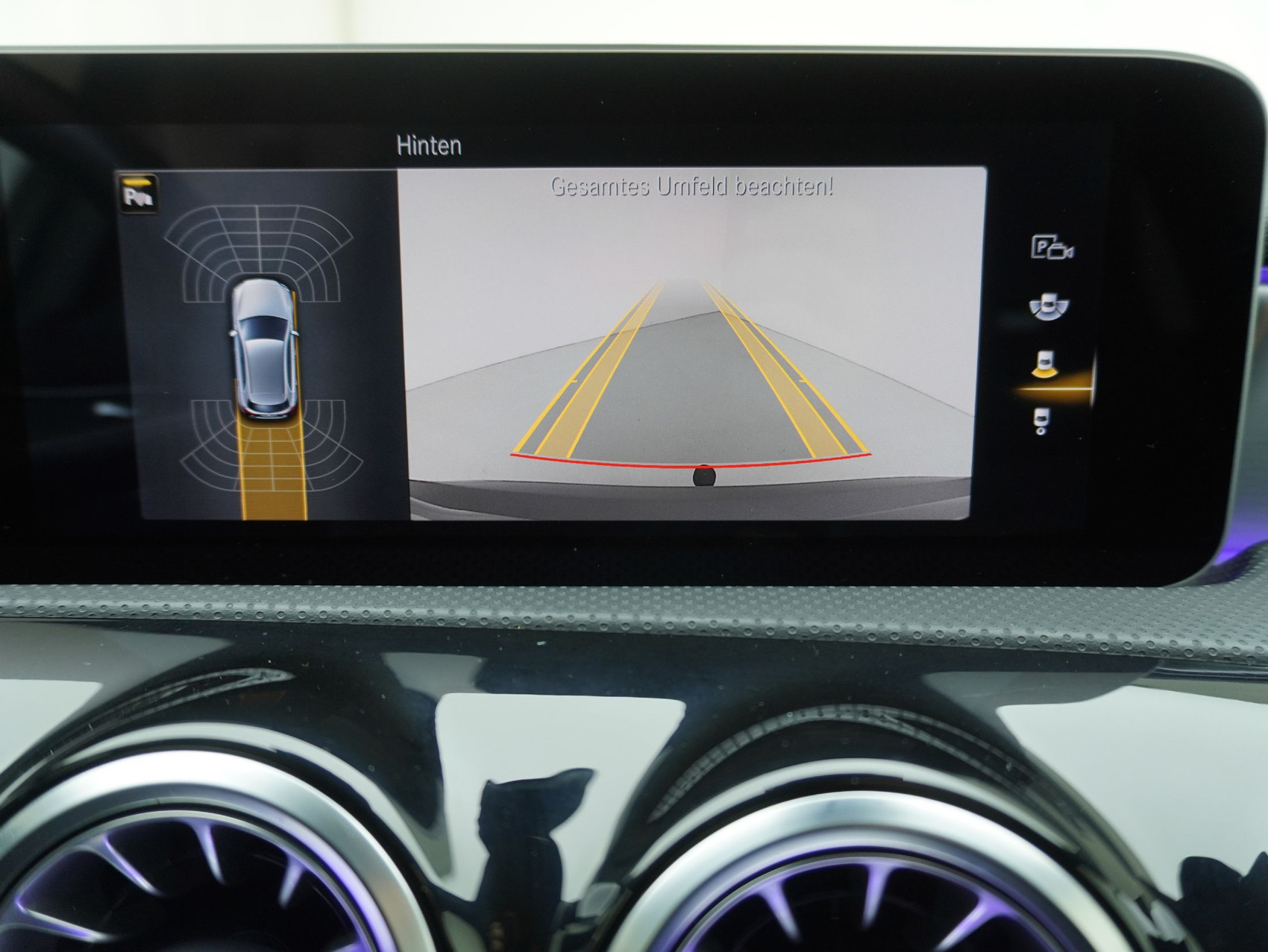 MERCEDES-BENZ A-Klasse A 250 AMG Line