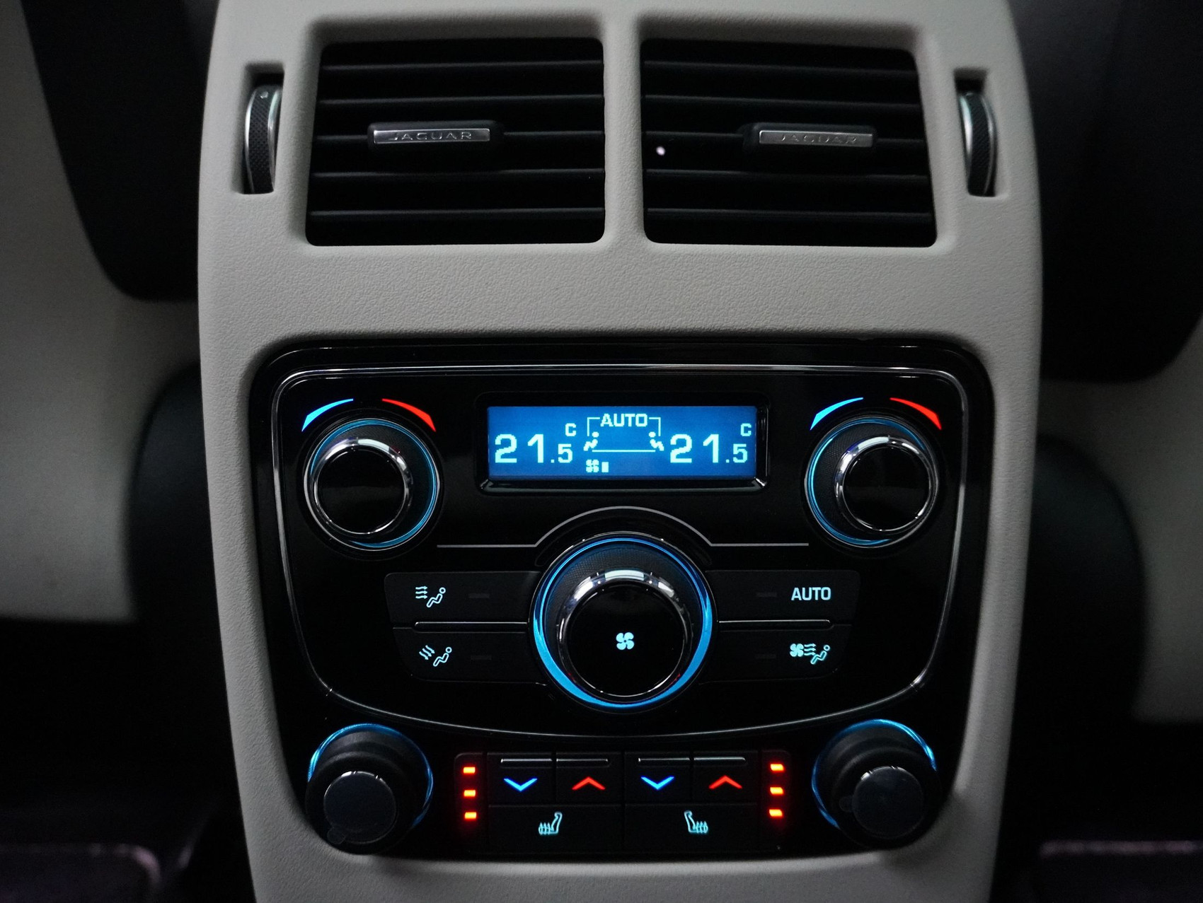 JAGUAR F-Pace 5.0 V8 SVR AWD