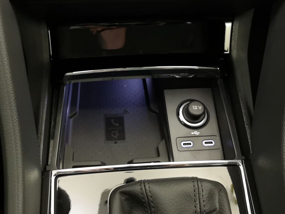 SKODA Karoq 1.5 TSI SportLine DSG