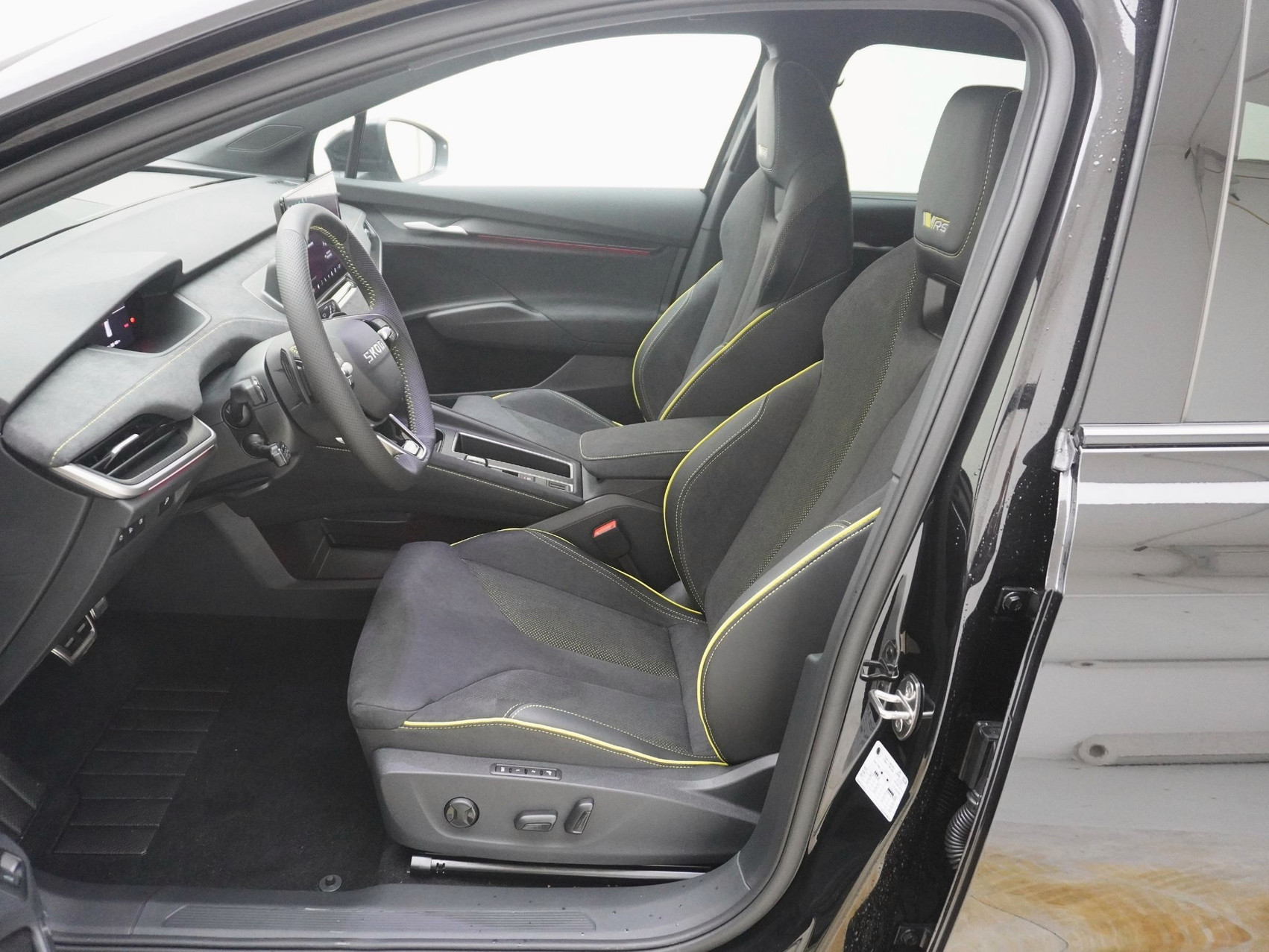 SKODA Enyaq iV RS-Lounge MAXX